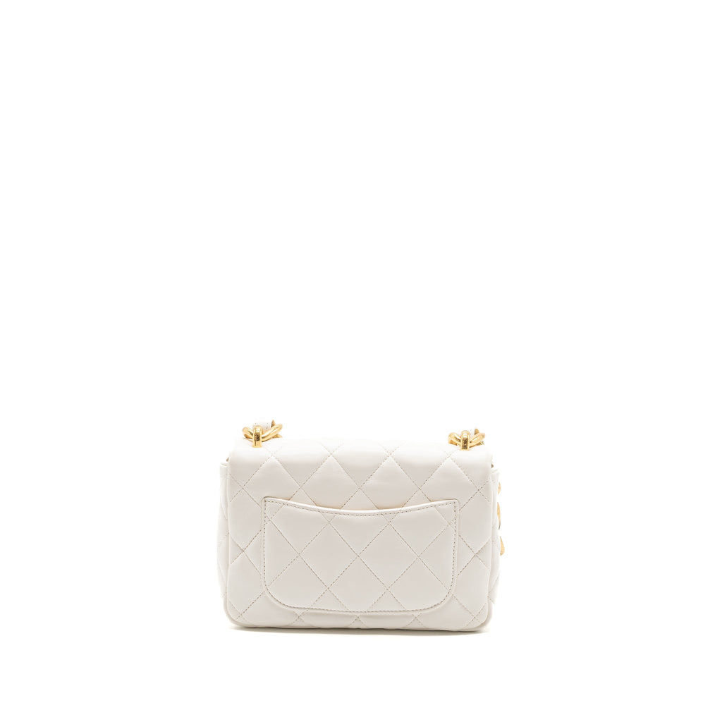 chanel-22s-giant-chain-flap-shoulder-bag-lambskin-white-brushed-ghw-microchip