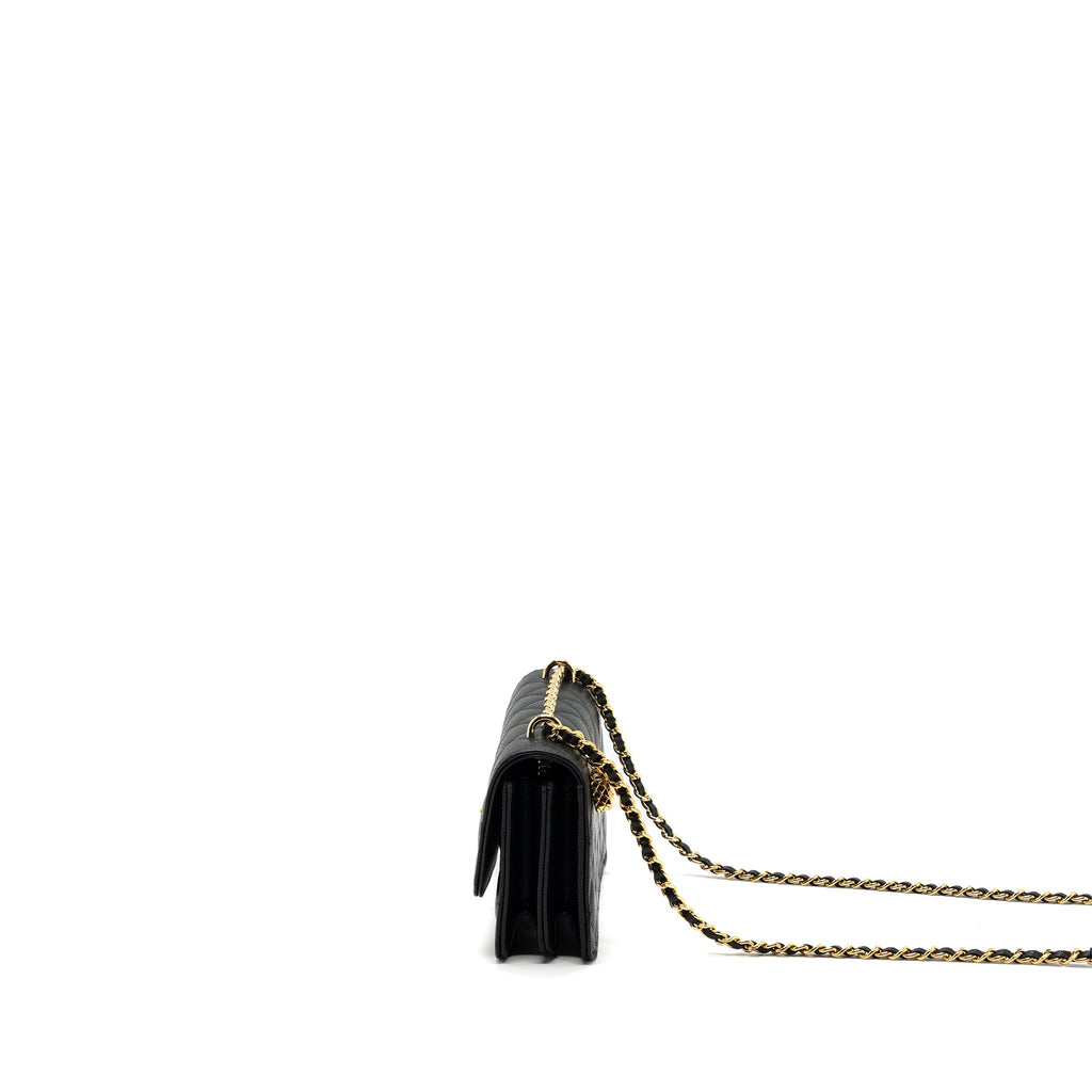 chanel-23s-wallet-on-chain-with-bag-charm-caviar-black-ghwmicrochip