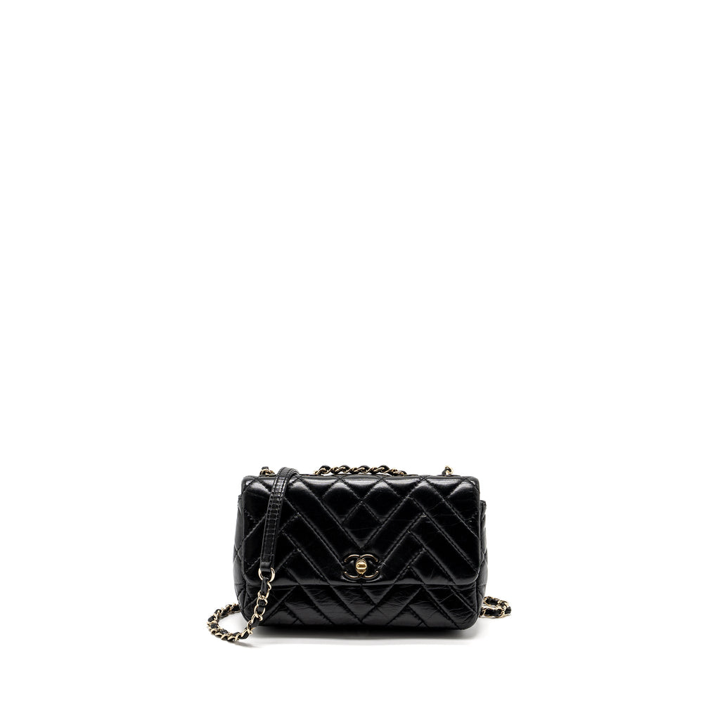 chanel-mont-coco-mini-flap-bag-shiny-lambskin-black-lghw