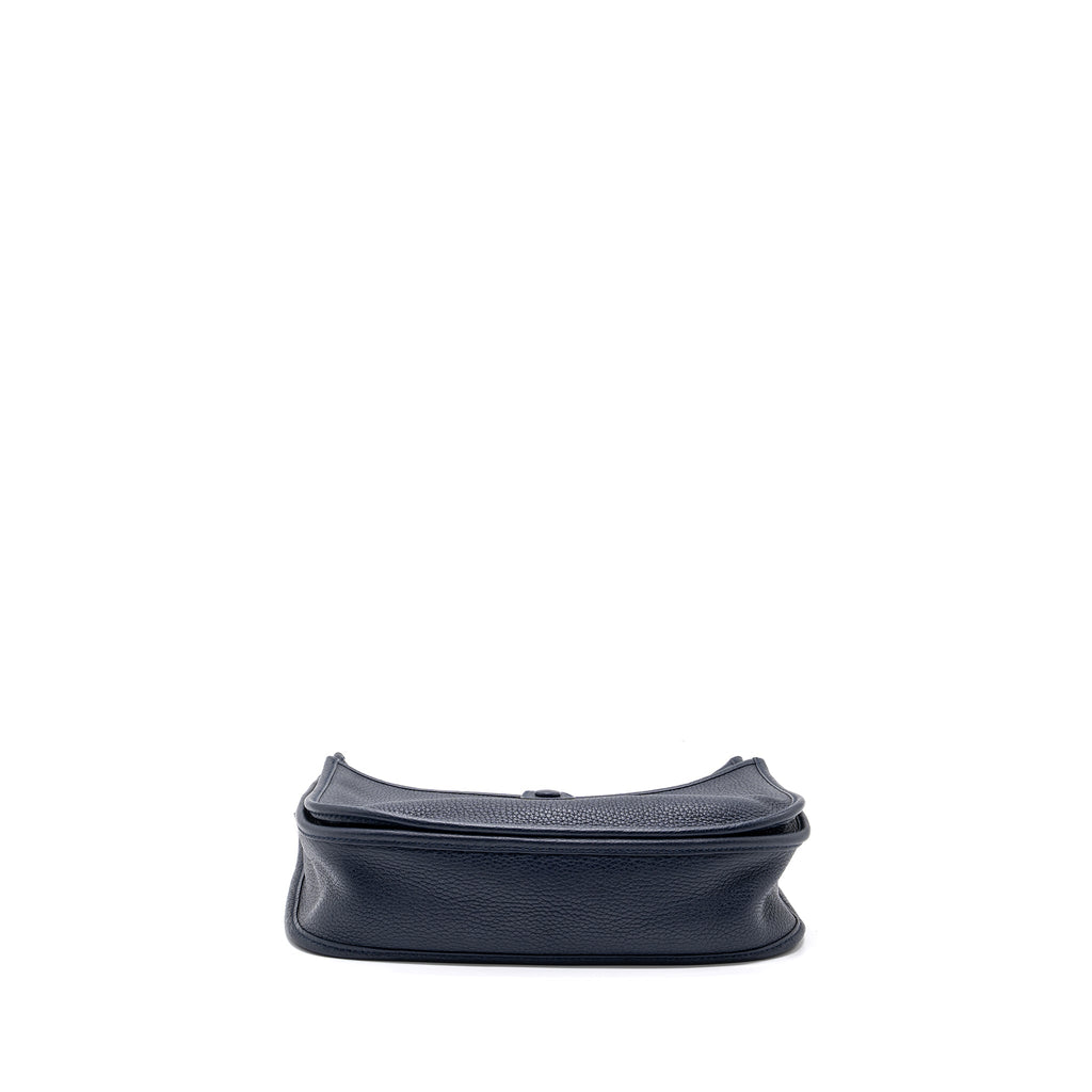 hermes-evelyne-29-clemence-blue-nuit-shw-stamp-c-1