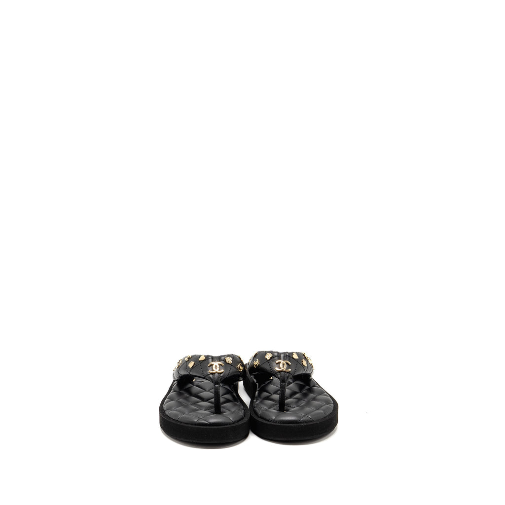 chanel-23p-size-37-quilted-charms-padded-flip-flops-sandals-lambskin-black