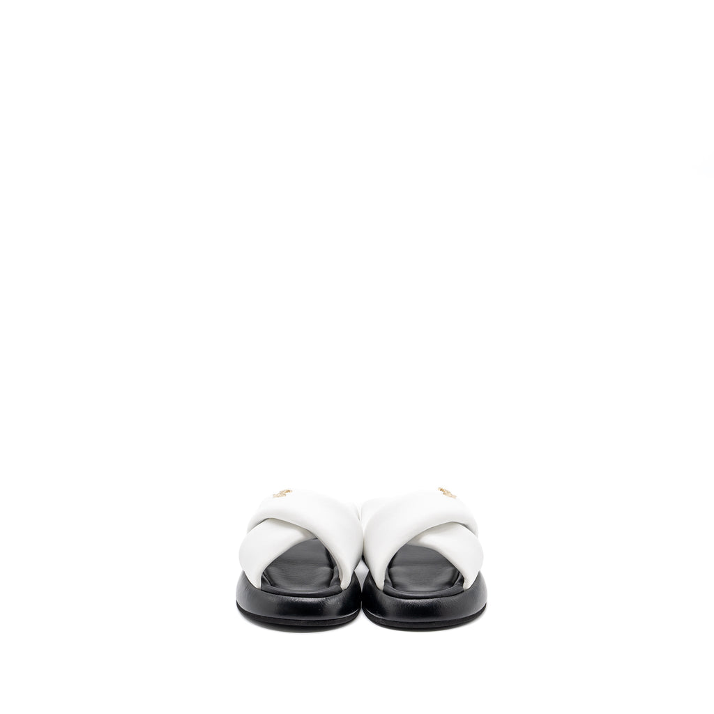 chanel-size-39-quilted-sandal-lambskin-white-black-lghw