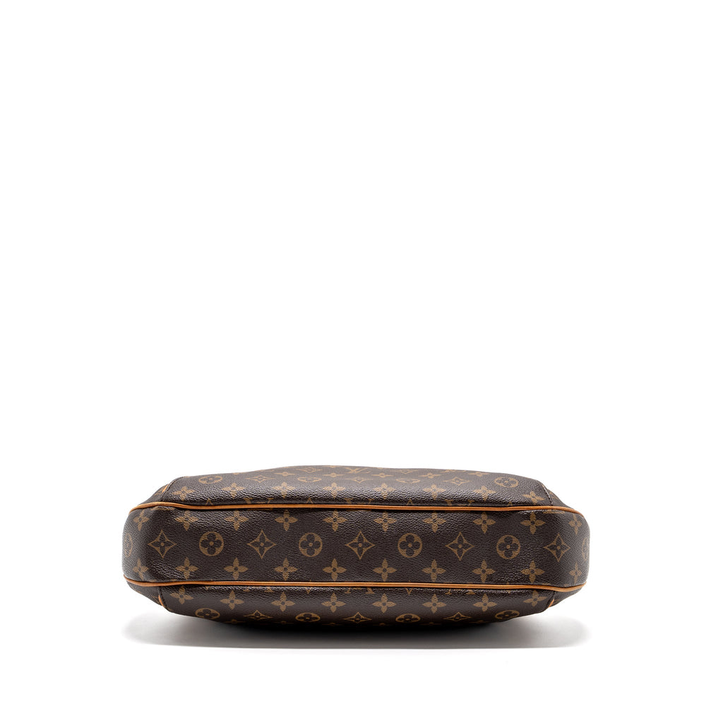 louis-vuitton-thames-gm-shoulder-bag-monogram-canvas-ghw
