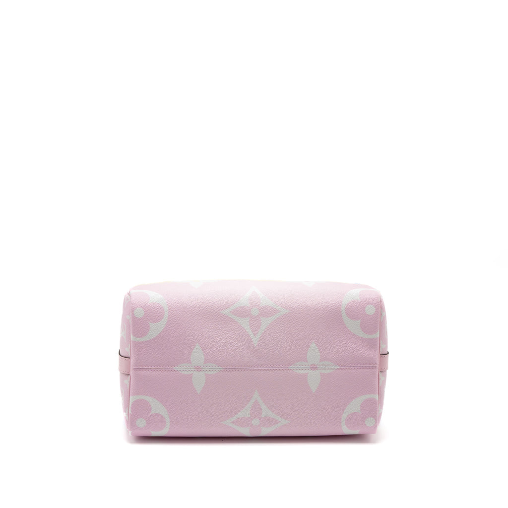 louis-vuitton-speedy-bandouliere-30-escal-monogram-giant-canvas-pastel-pink-shw