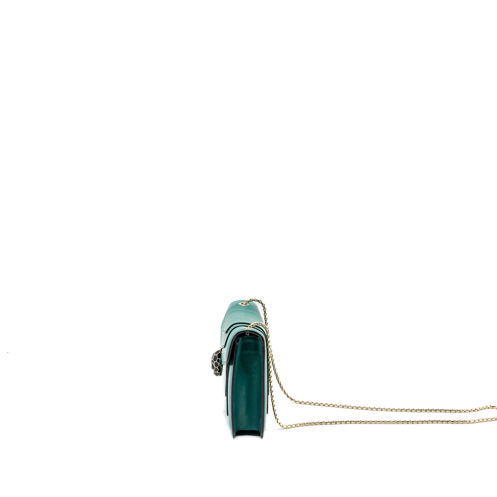 bvlgari-serpenti-forever-crossbody-bag-caflskin-green-ghw