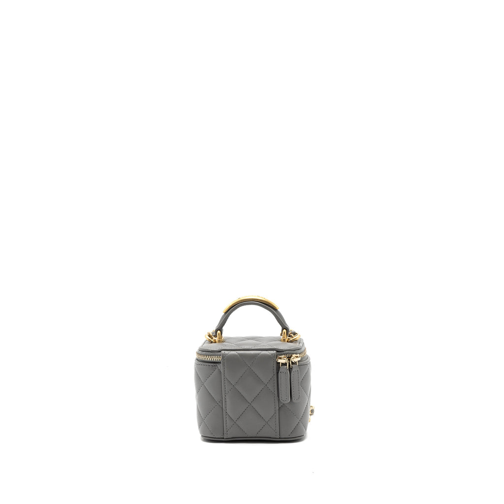 chanel-top-handle-mini-vanity-case-lambskin-light-grey-ghwmicrochip