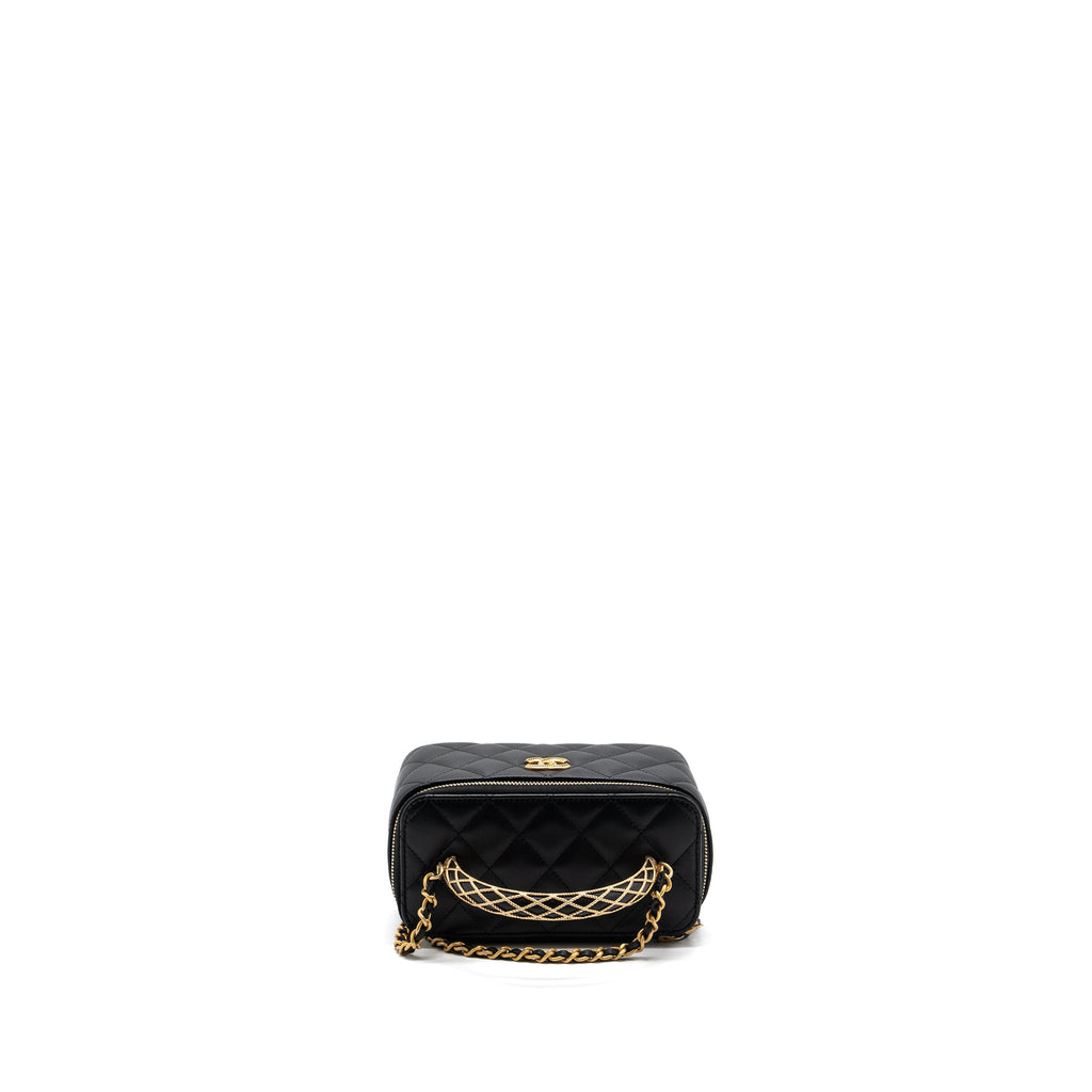 copy-of-chanel-detail-top-handle-long-vanity-with-chains-lambskin-black-ghwmicrochip