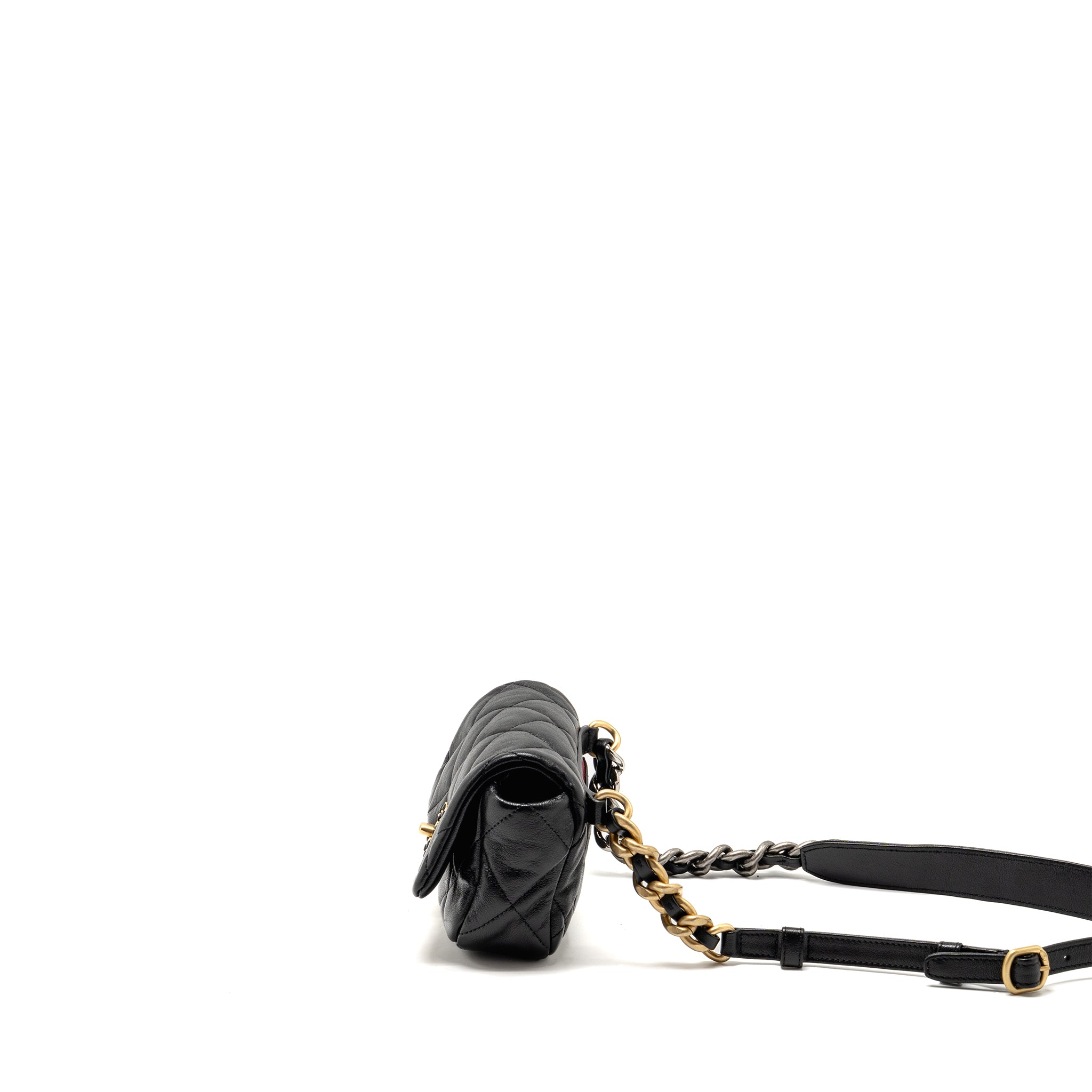 chanel-19-waist-bag-goatskin-black-multicolour-hardware