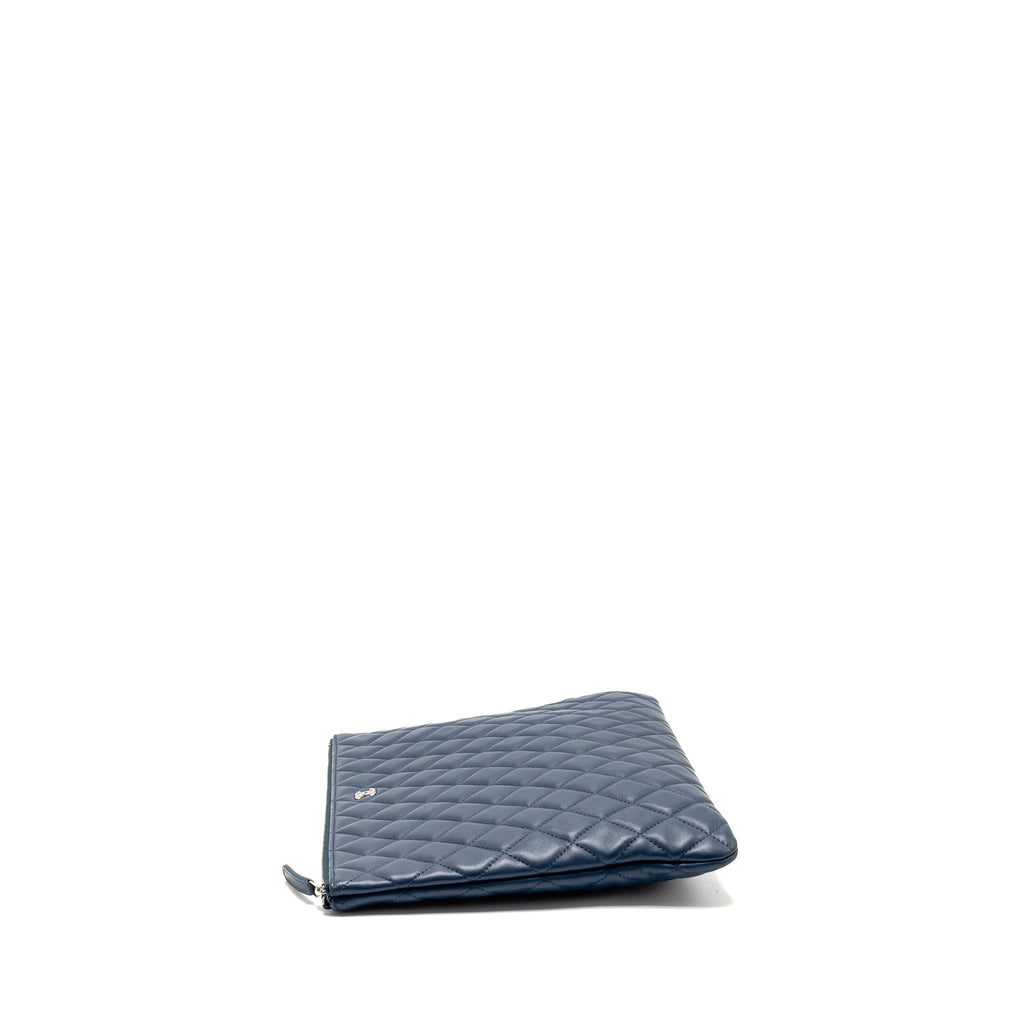 chanel-classic-quilted-large-clutch-bag-lambskin-navy-shw