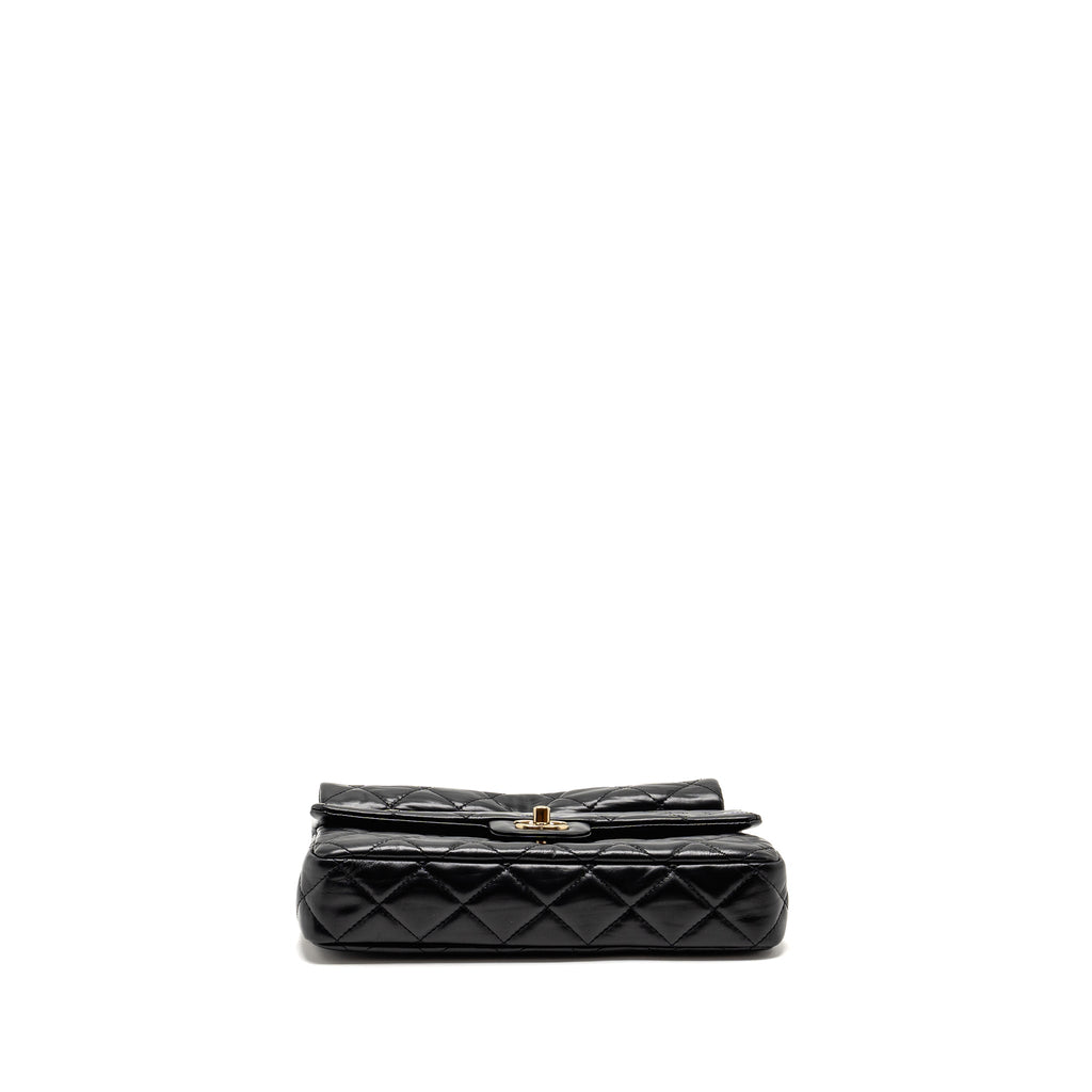 chanel-23a-quilted-flap-clutch-calfskin-black-lghw-microchip-copy-1