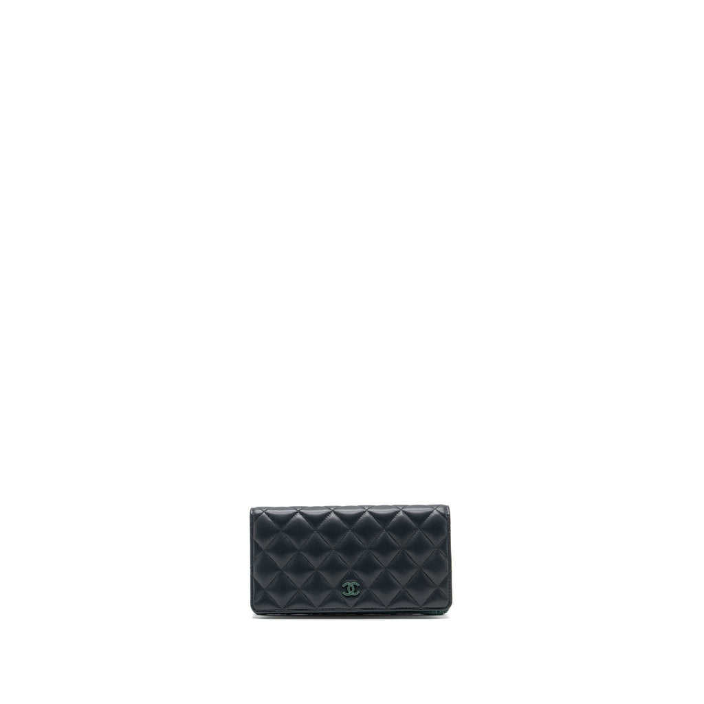 chanel-long-wallet-lambskin-dark-grey-green-in-green-hardware