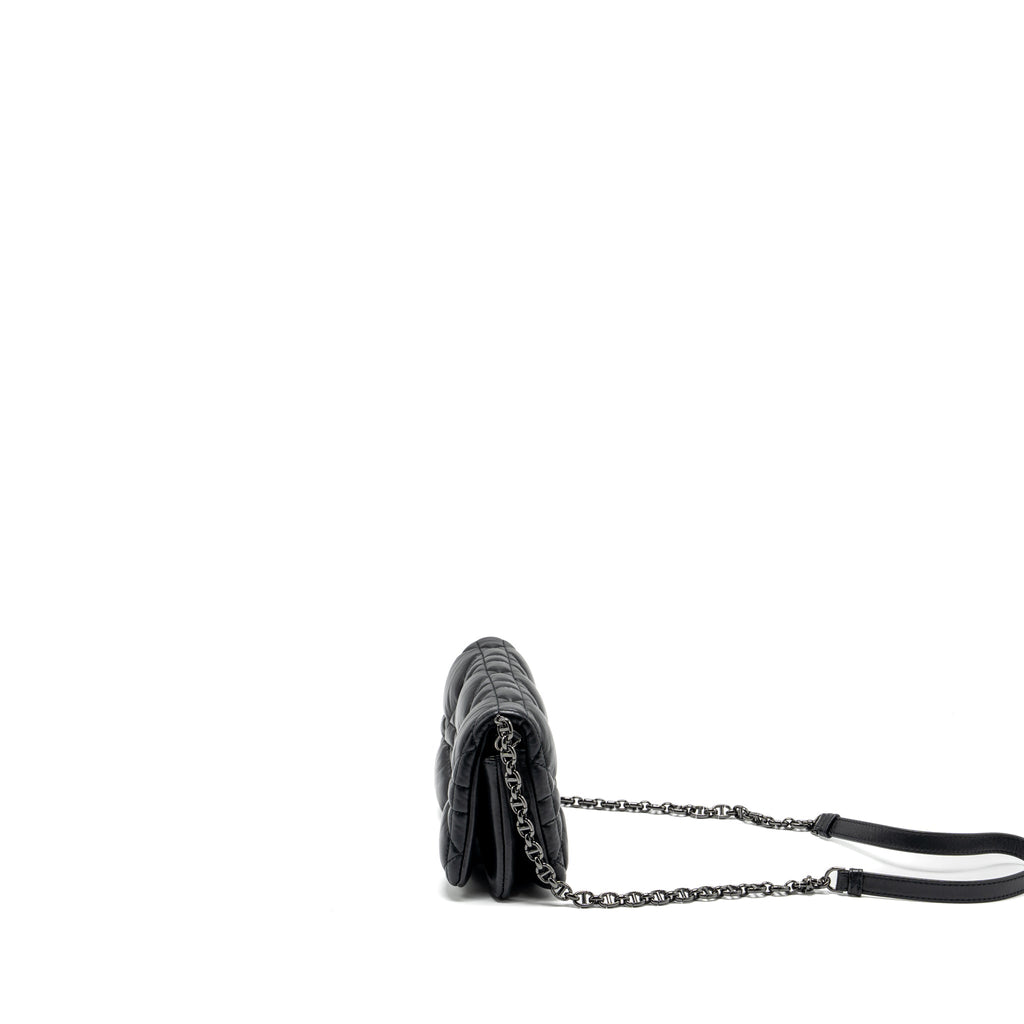 dior-caro-pouch-with-chain-lambskin-black-with-black-hardware