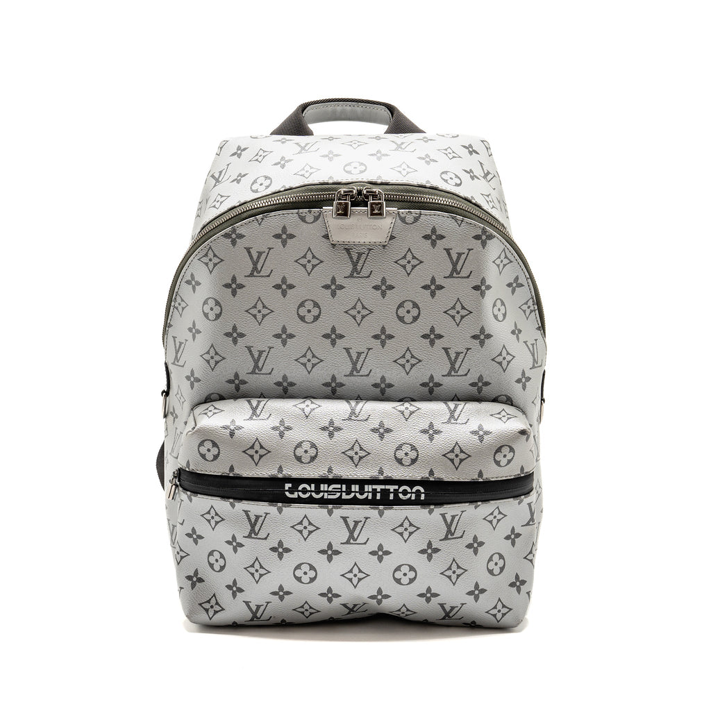 louis-vuitton-baokpack-apollo-monogram-canvas-silver-black-shw