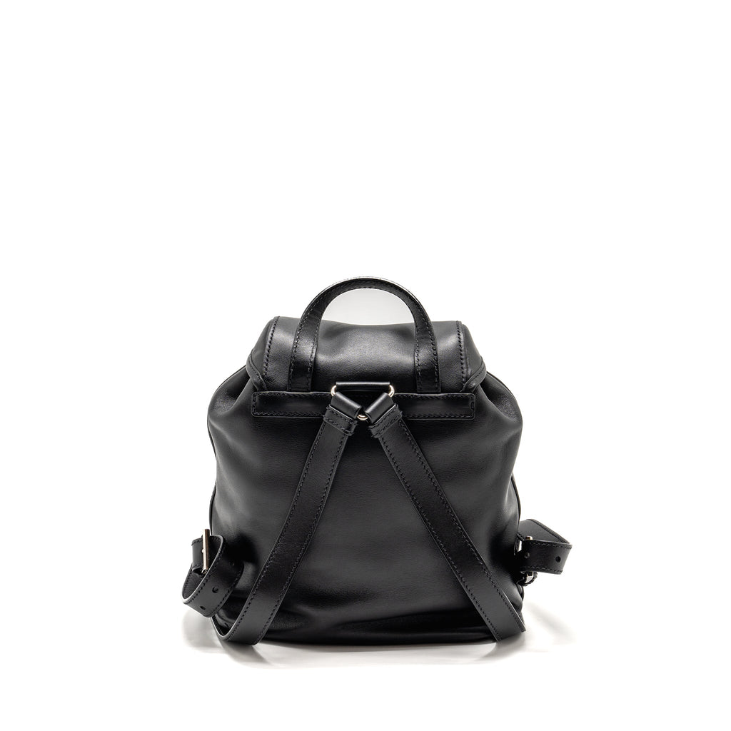 prada-zainetto-backpack-leather-black-shw