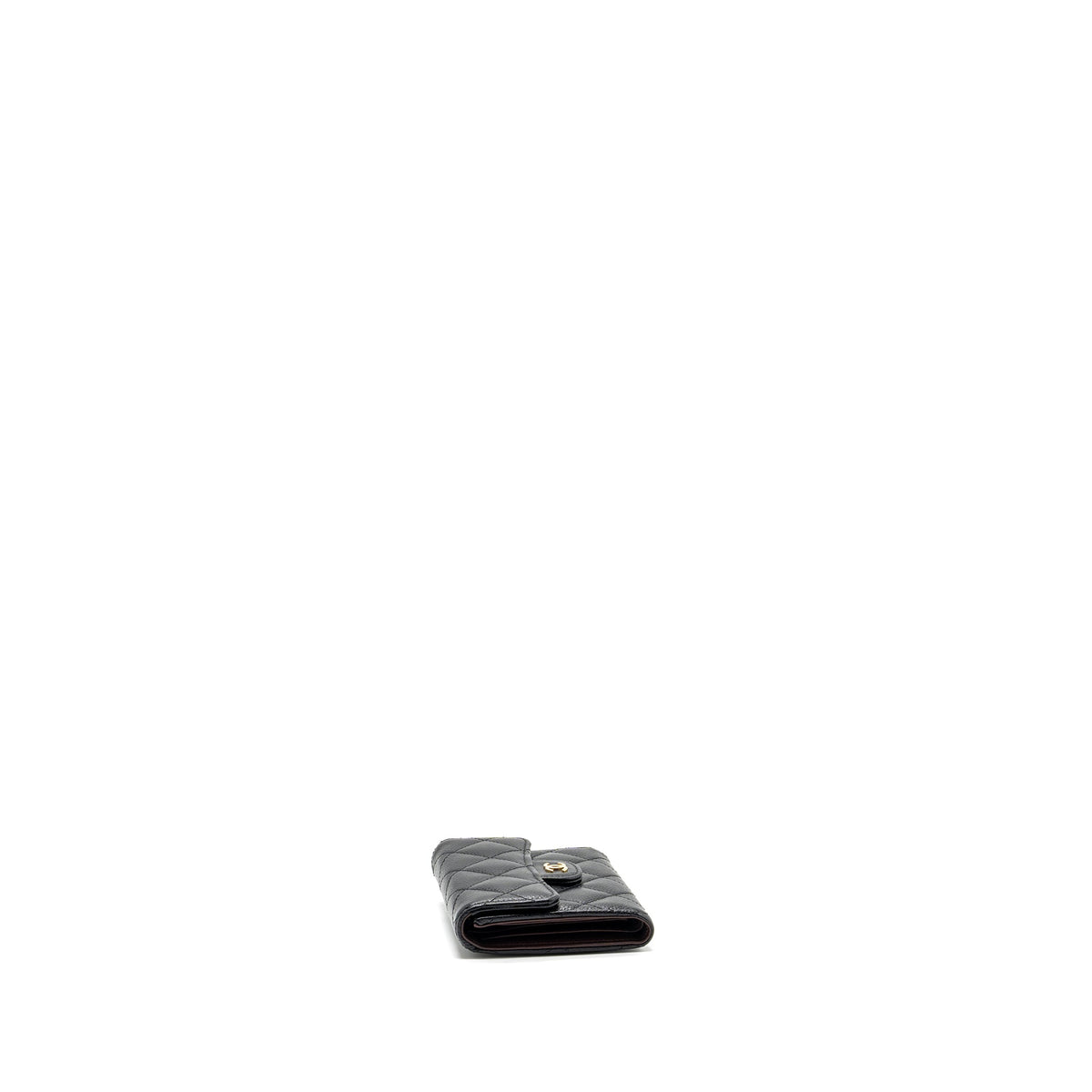 chanel-classic-compact-wallet-caviar-black-ghwmicrochip