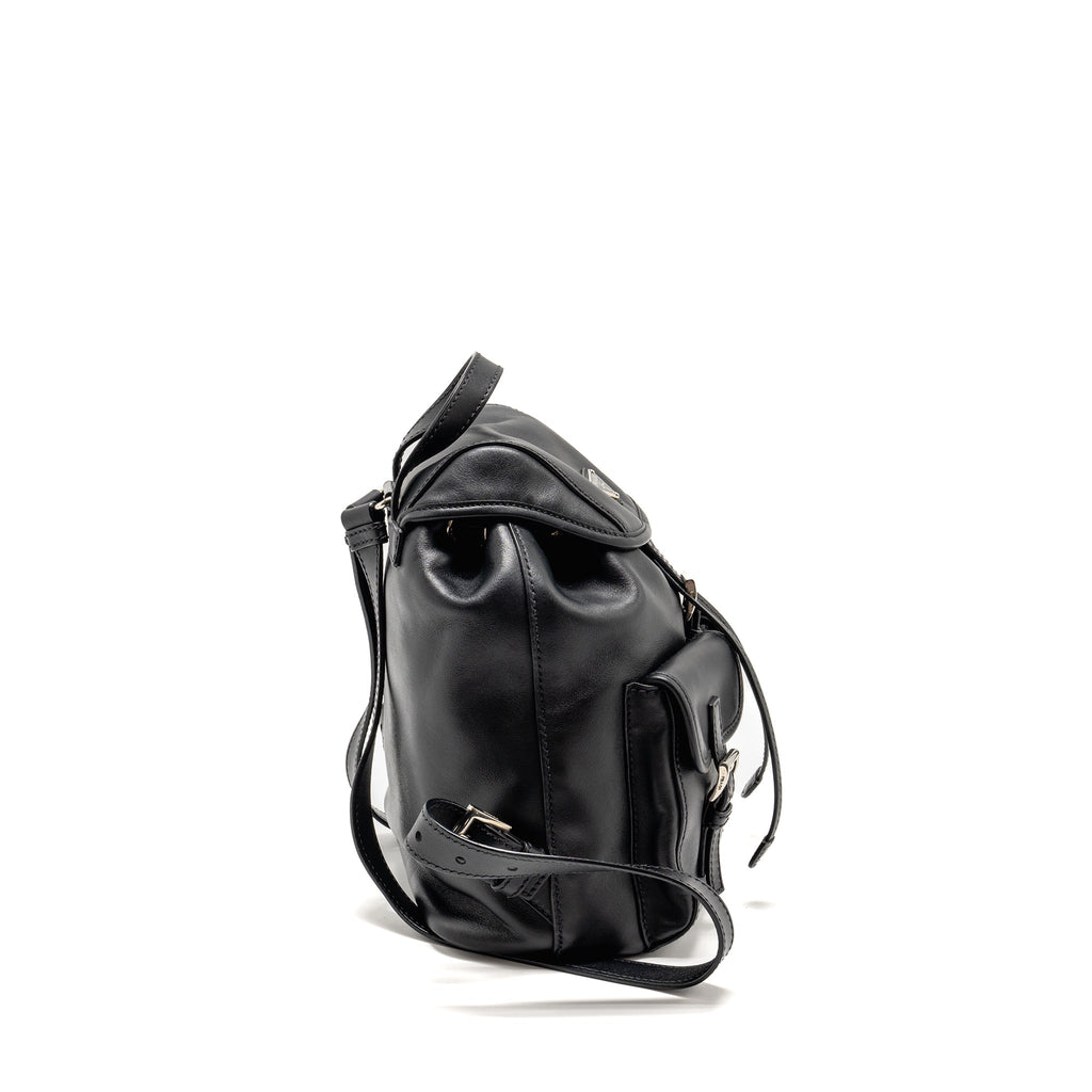 prada-zainetto-backpack-leather-black-shw