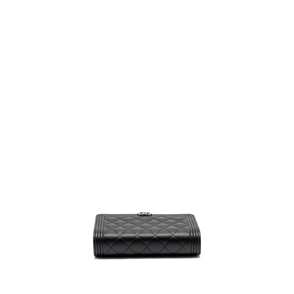 chanel-boy-wallet-on-chain-caviar-black-ruthenium-shw-microchip