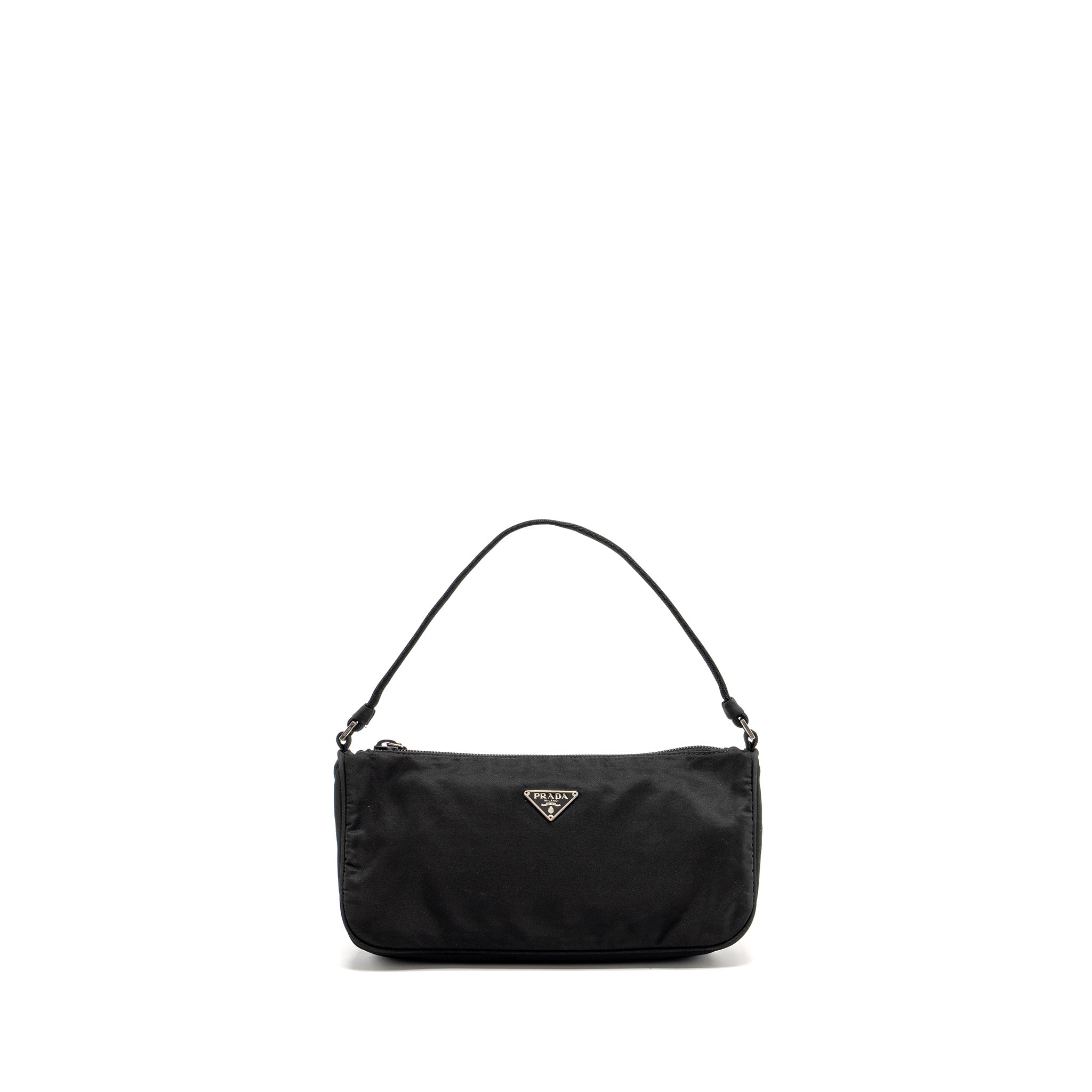 prada-vintage-tessuto-pochette-nylon-black-shw