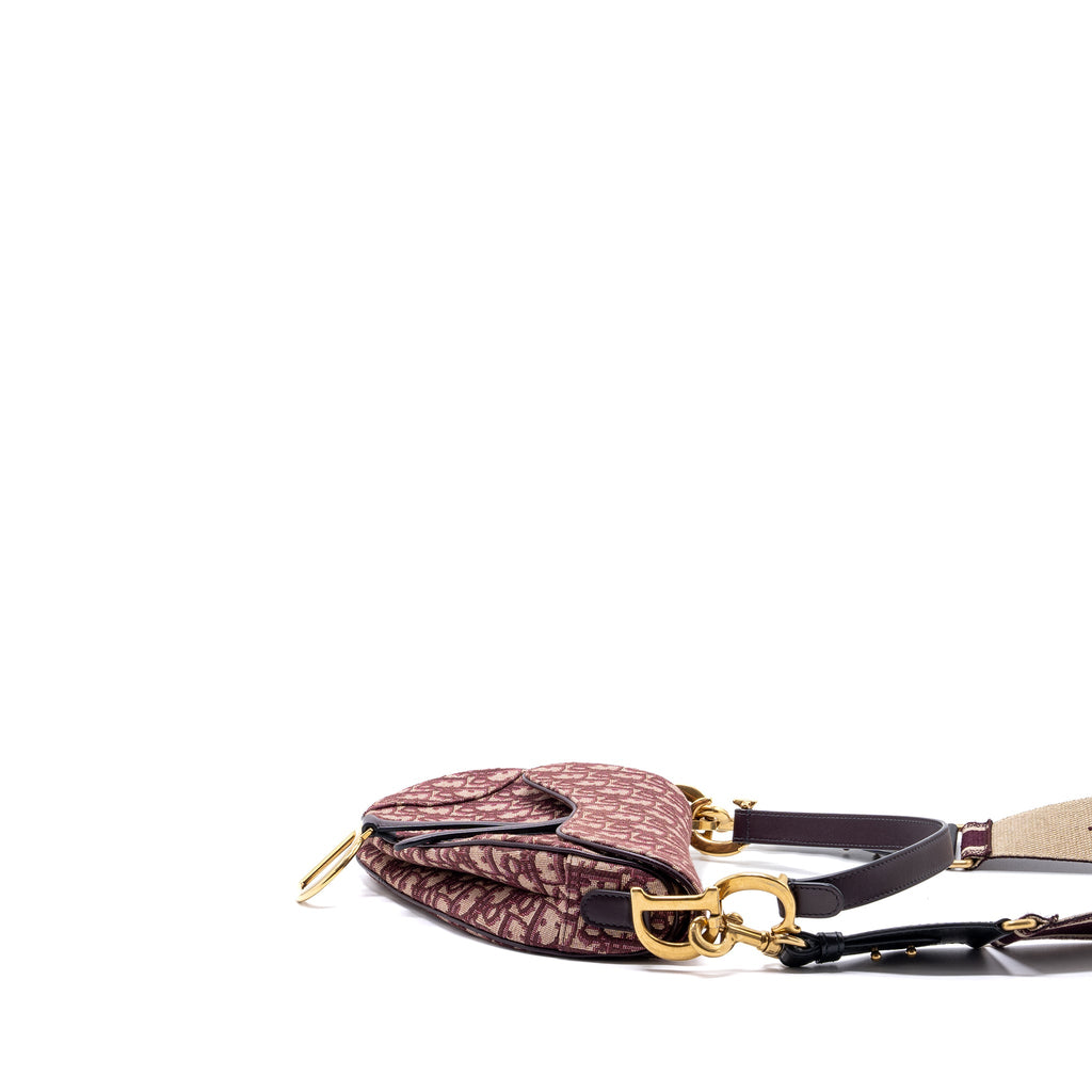 dior-medium-saddle-bag-red-oblique-embroidery-ghw-with-an-extra-dior-strap