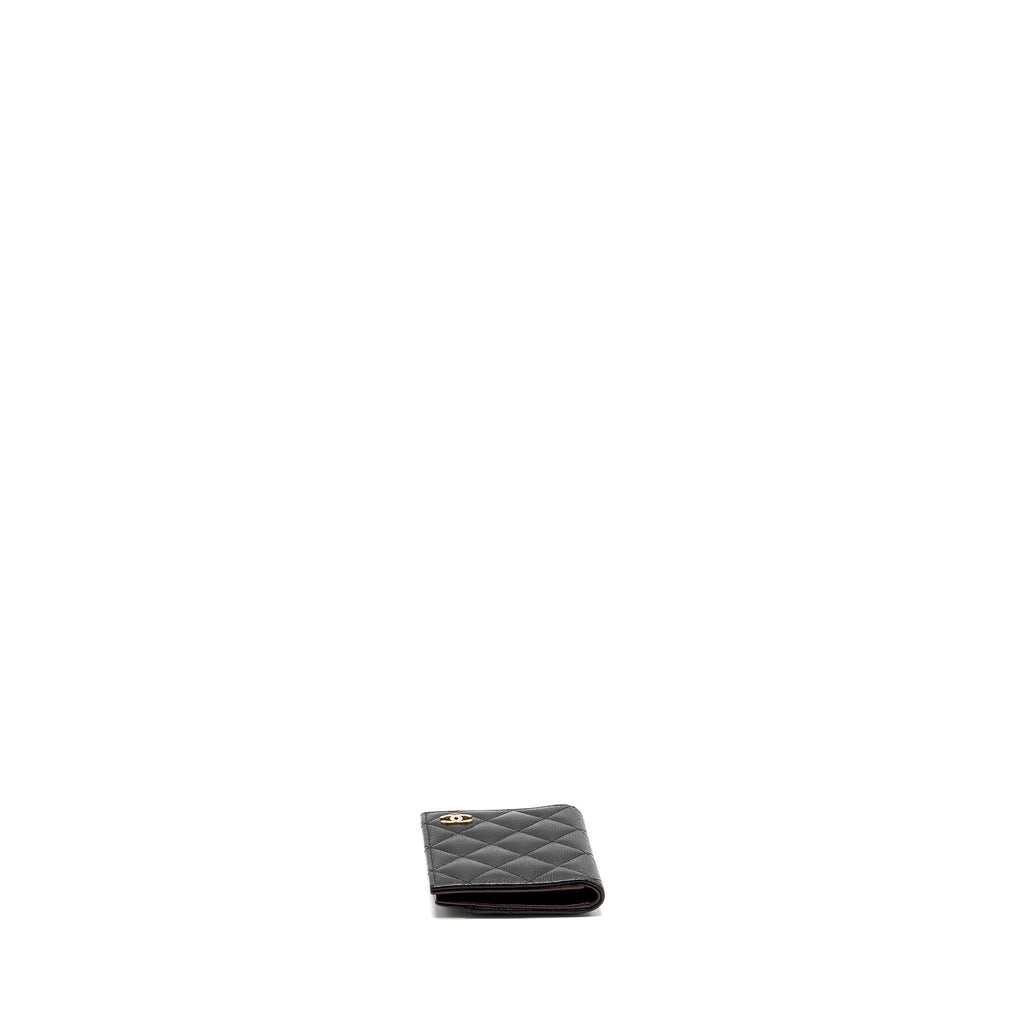 chanel-compact-card-holder-caviar-black-lghw