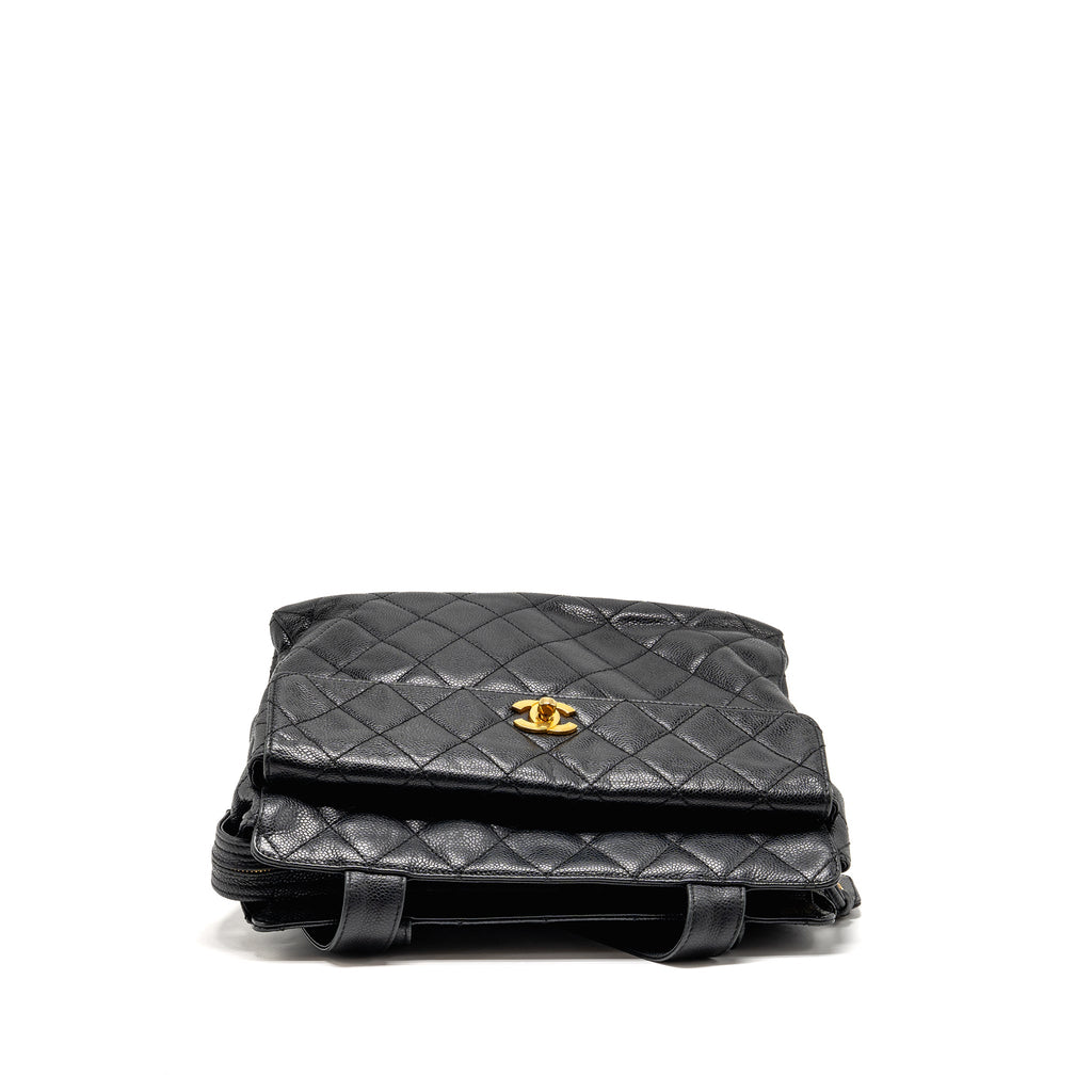 chanel-quiltede-zip-shoulder-bag-caviar-black-ghw