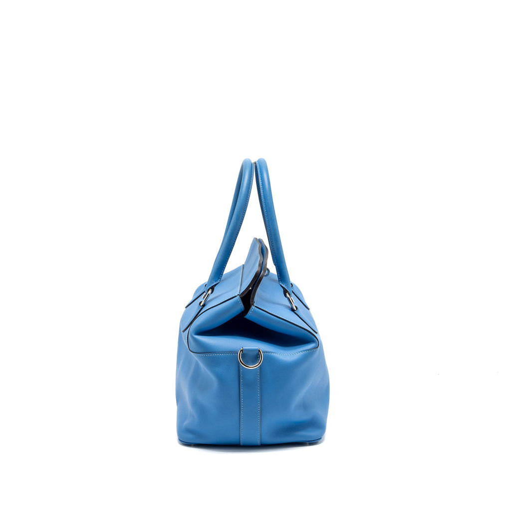 hermes-toolbox-26-swift-blue-paradise-shw-stamp-square-r