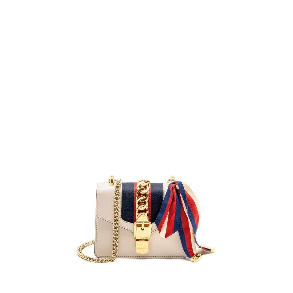 gucci-mini-sylvie-chain-bag-calfskin-white-multicolour-ghw
