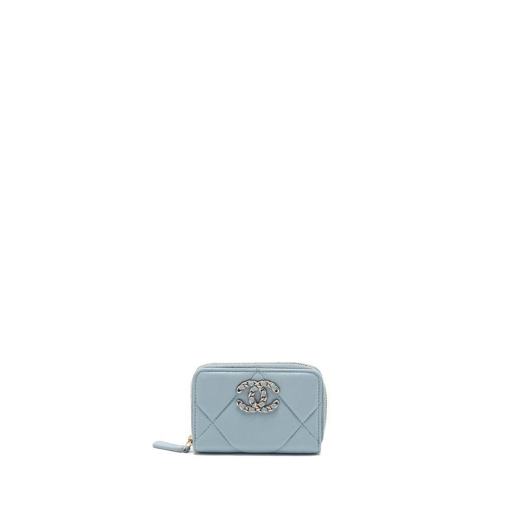 chanel-19-zip-coin-purse-lambskin-light-blue-shw-microchip