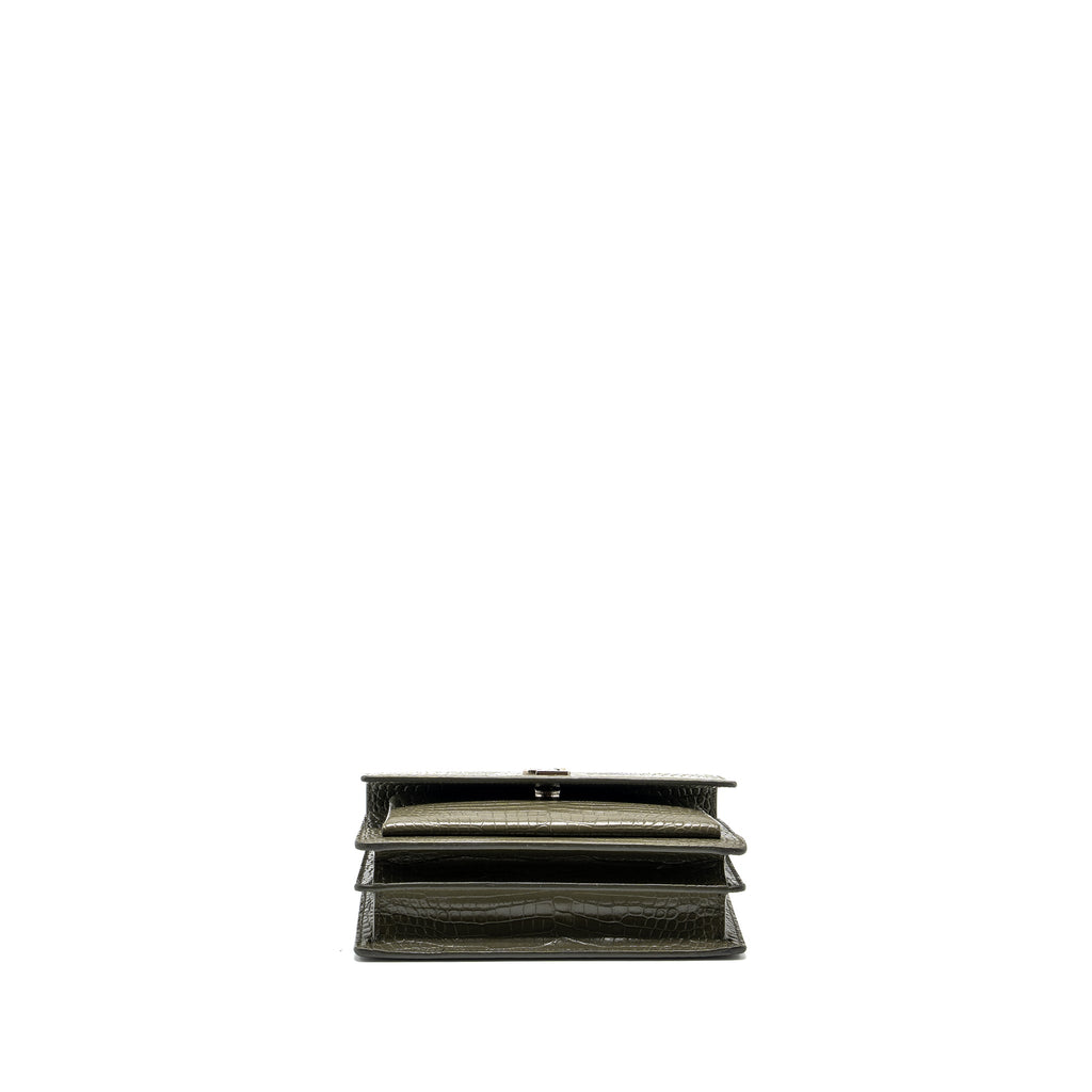 saint-laurent-ysl-sunset-bag-croc-embossed-calfskin-khaki-shw-copy-1