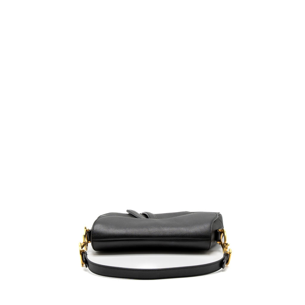 dior-medium-saddle-bag-grained-calfskin-black-gwh
