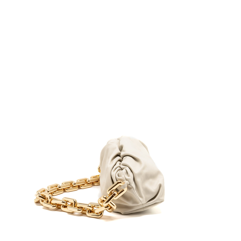 bottega-veneta-chain-pouch-bag-calfskin-white-ghw