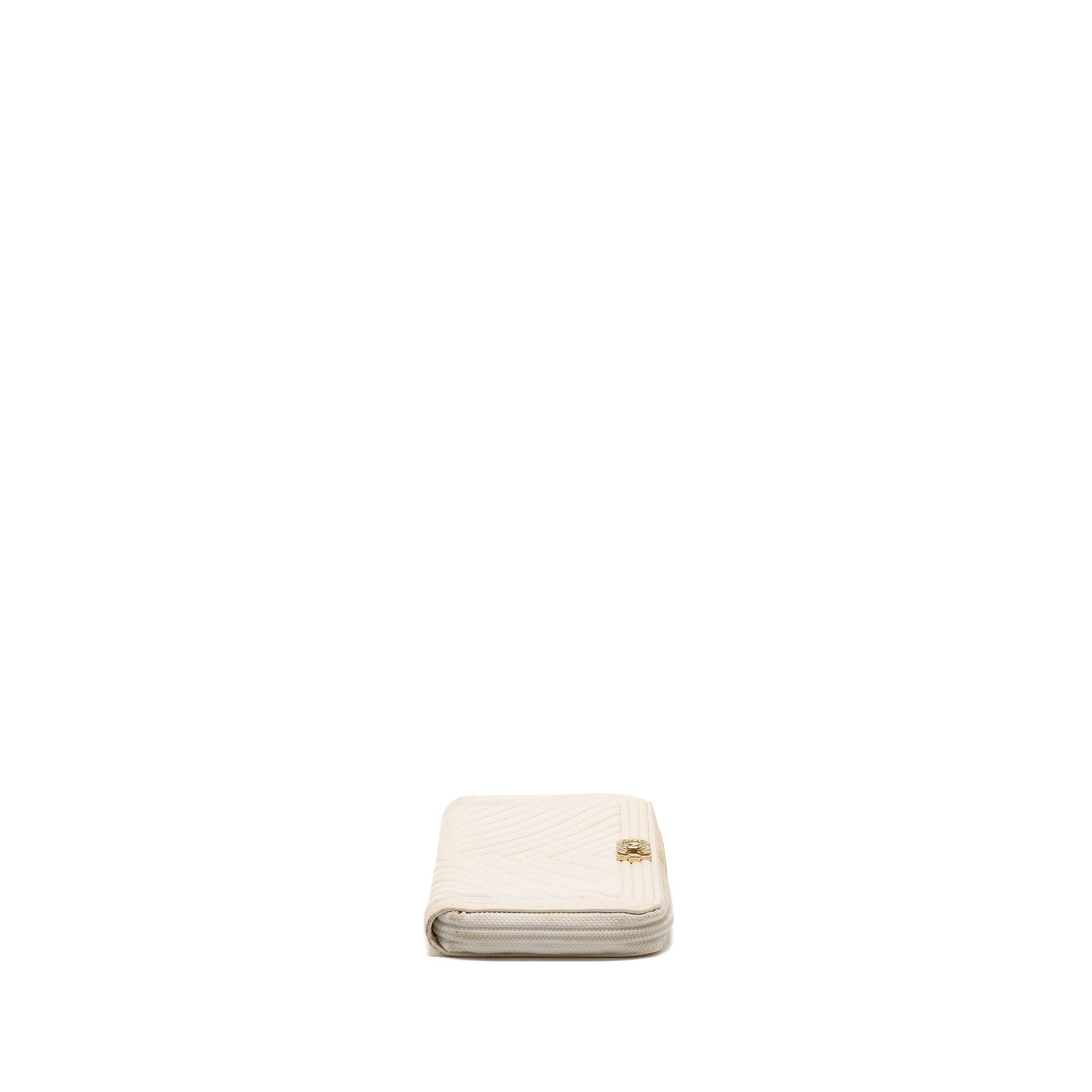 chanel-chevron-boy-zip-long-wallet-caviar-white-lghw