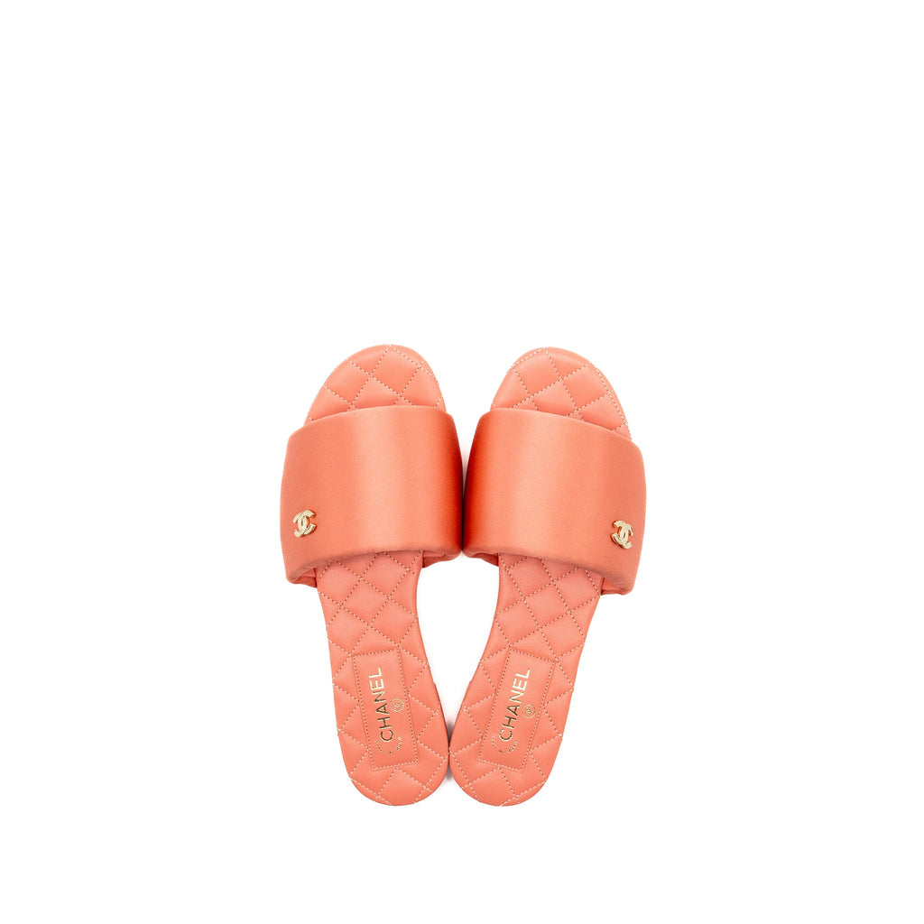 chanel-sandal-pink