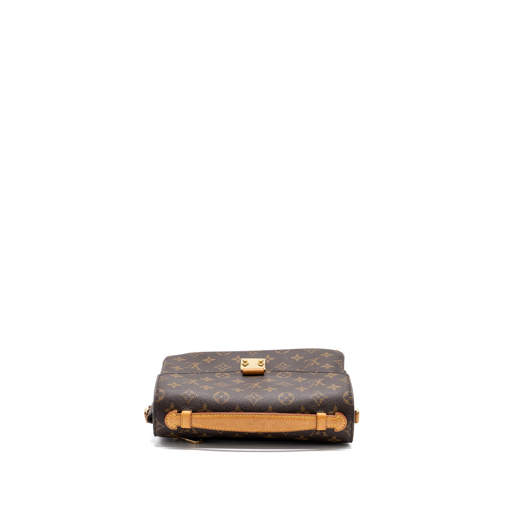 louis-vuitton-pochette-metis-monogram-canvas-ghw-17