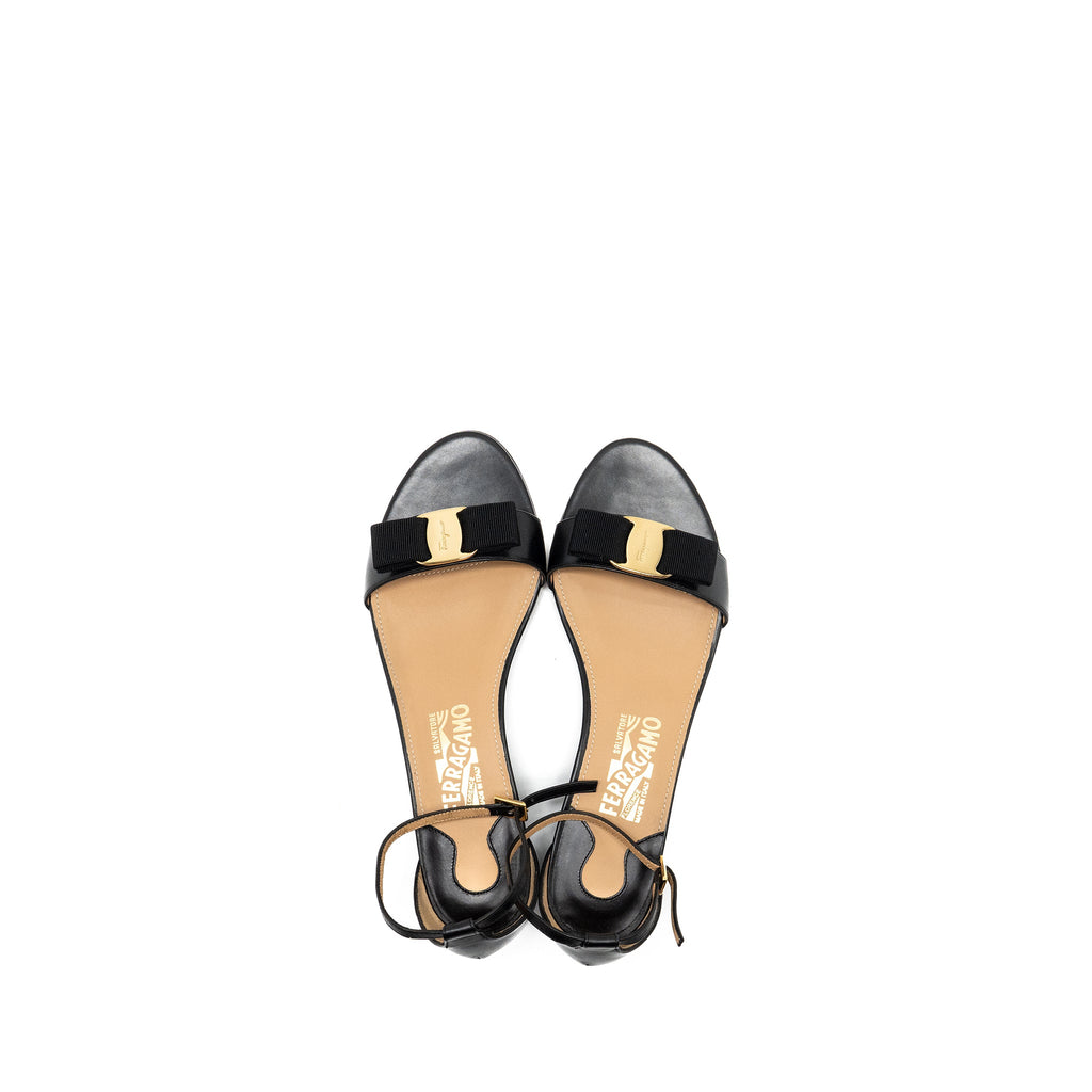 salvatore-ferragamo-size-8-5-margot-vara-bow-sandals-black-lghw-1