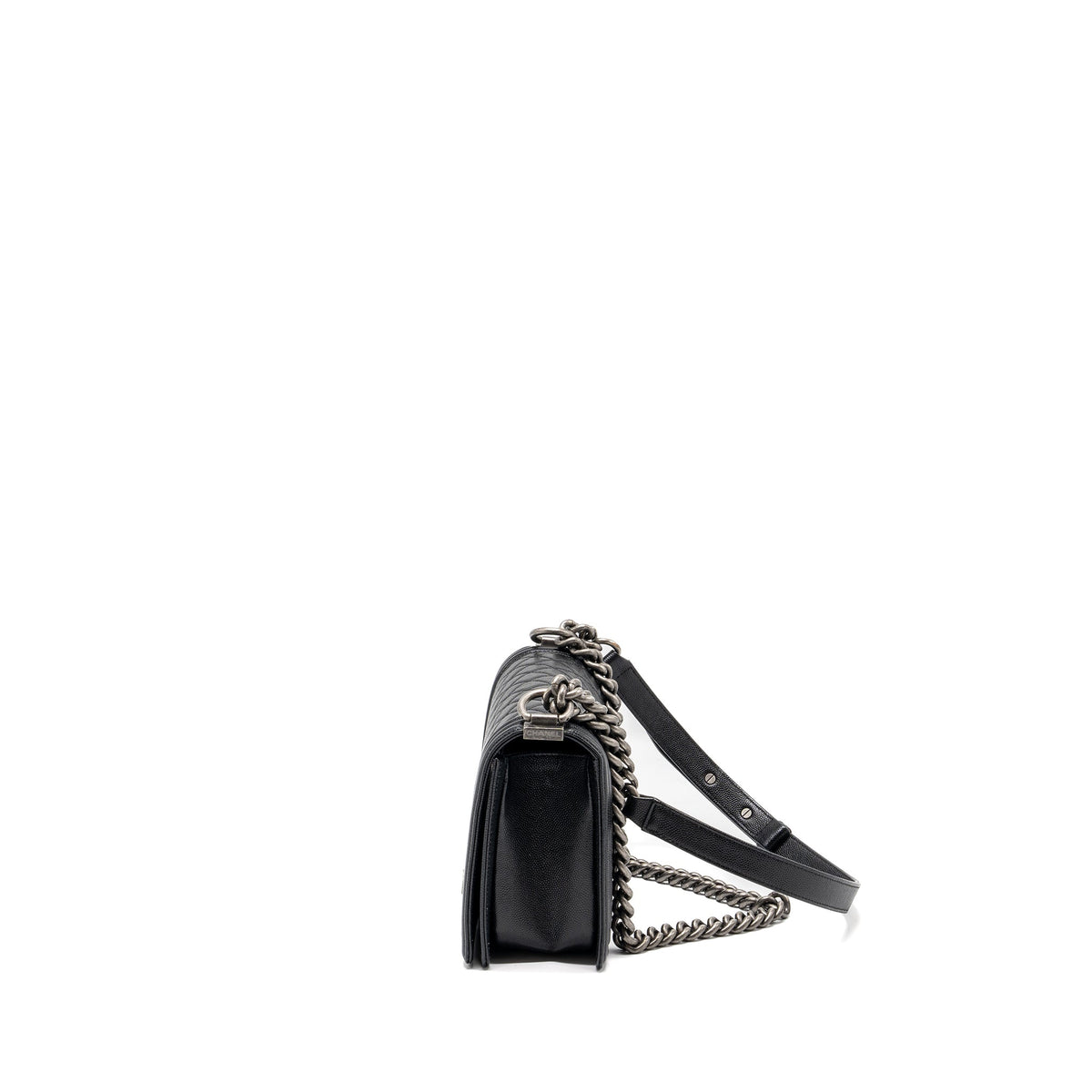 chanel-medium-boy-bag-caviar-black-ruthenium-hardware