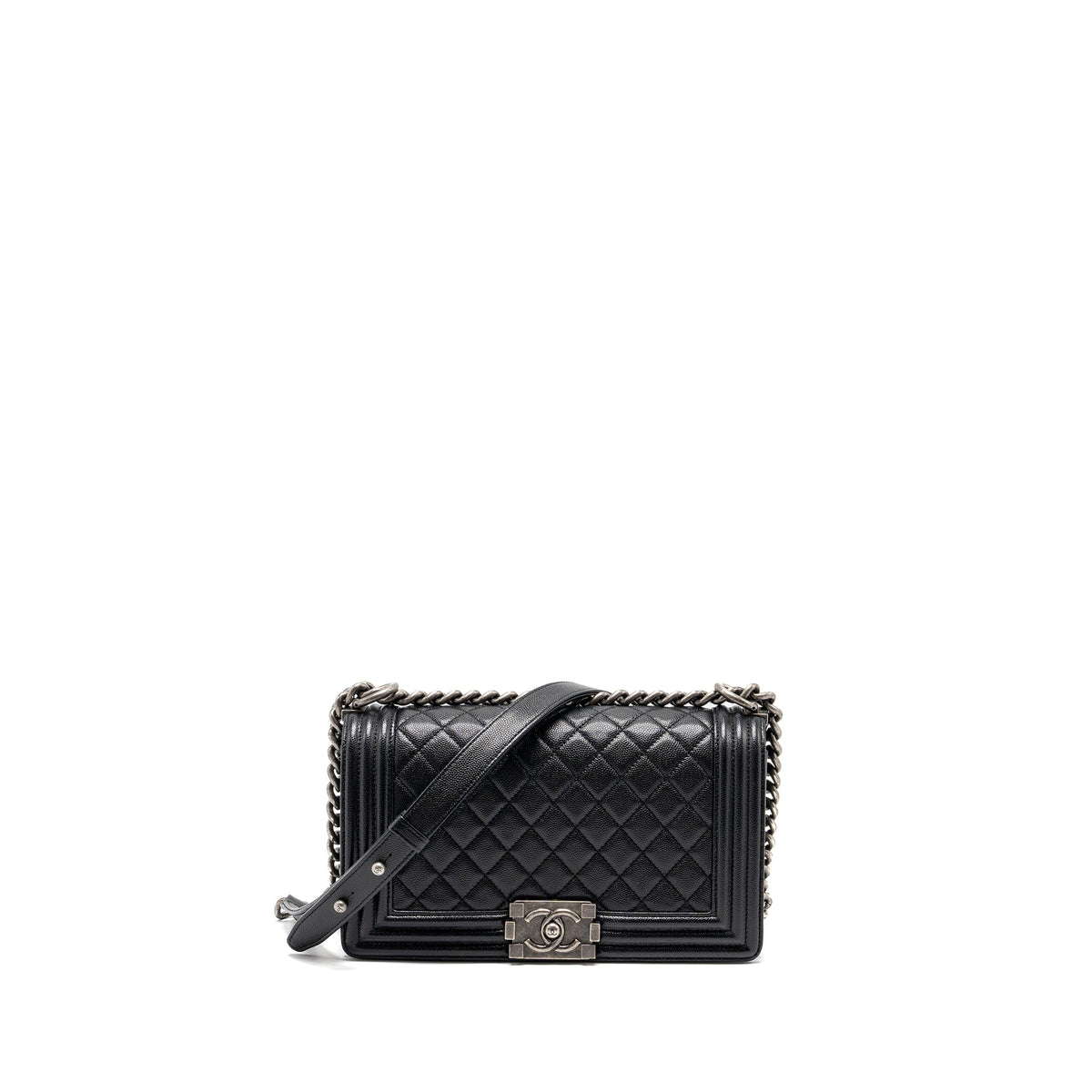 chanel-medium-boy-bag-caviar-black-ruthenium-hardware
