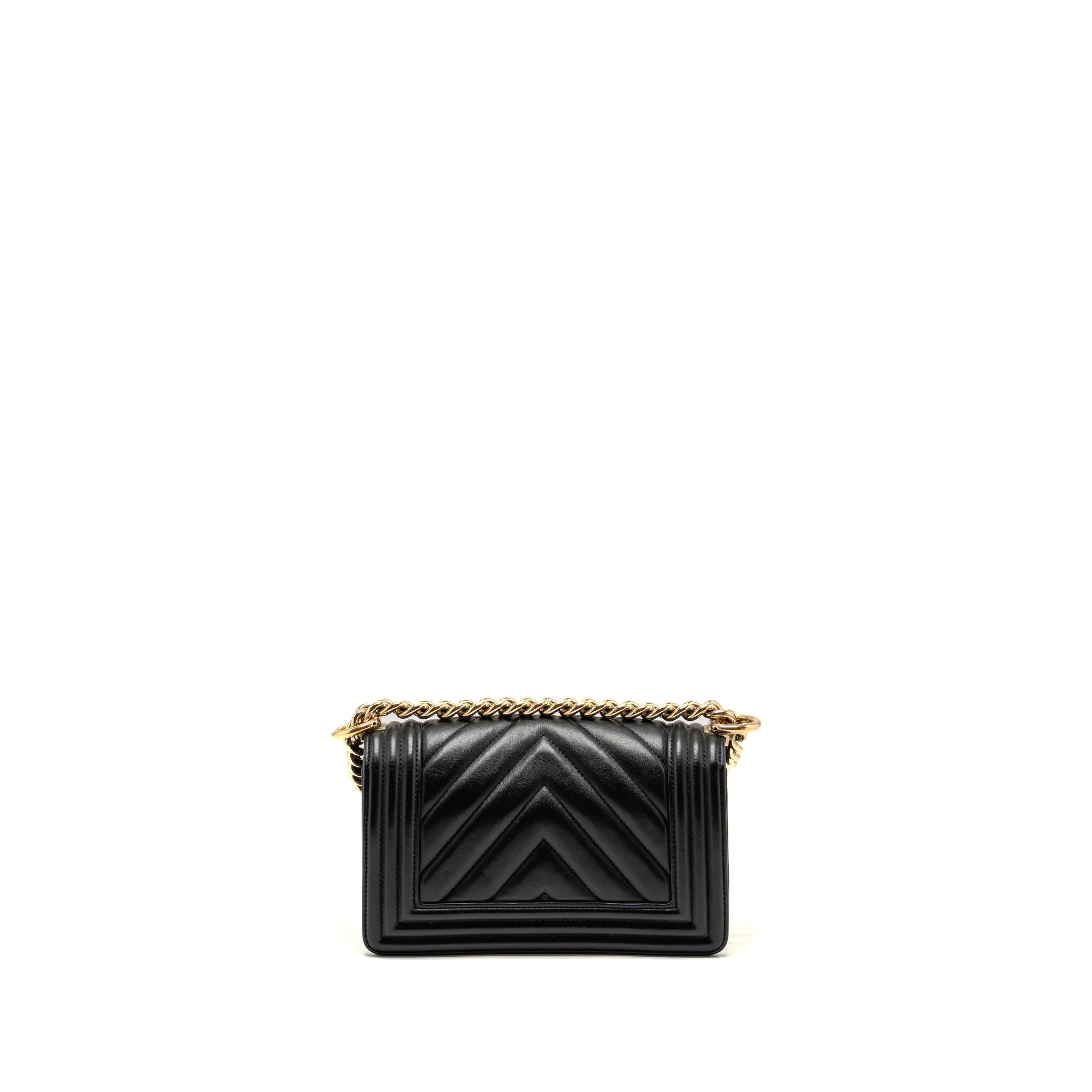 chanel-small-chevron-boy-bag-lambskin-black-lghw