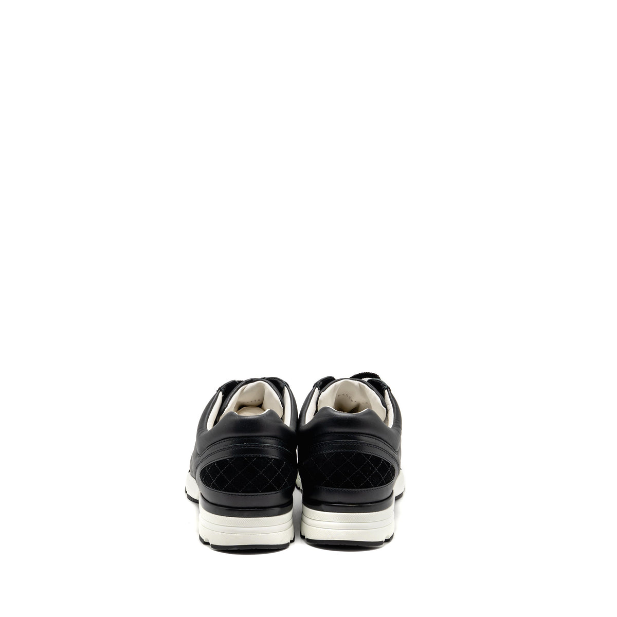 chanel-size-45-cc-logo-sneakers-leather-black-white