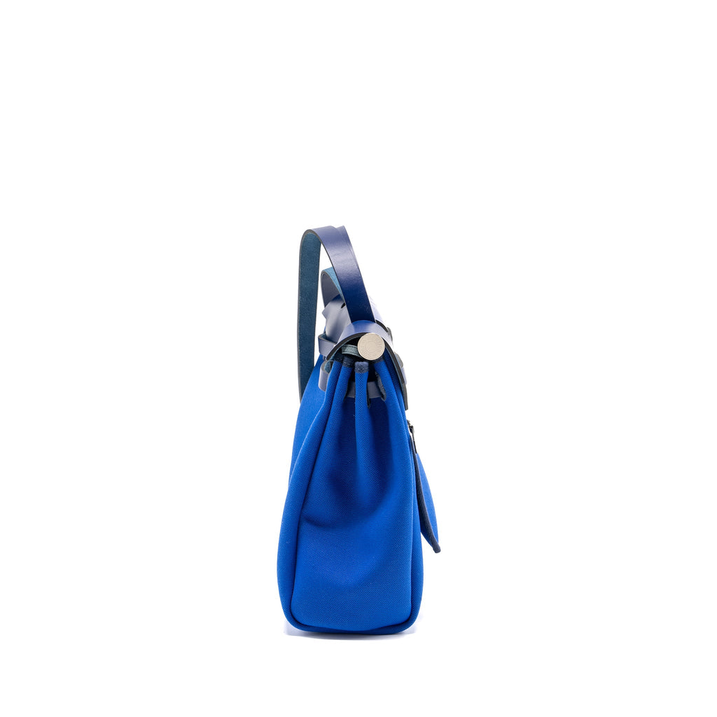 hermes-herbag-31-zip-bag-canvas-hunter-leather-blue-bill-blue-saphir-shw-stamp-u