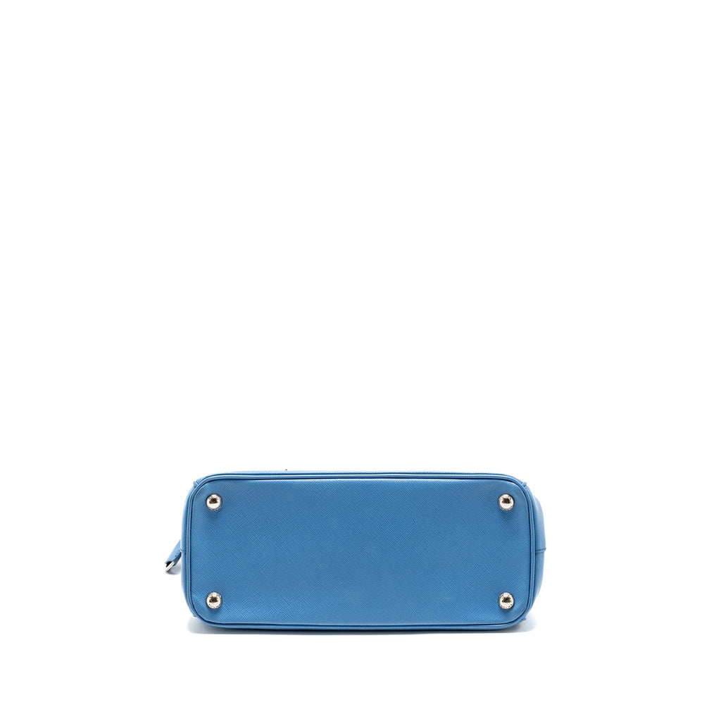 prada-medium-galleria-saffiano-bag-leather-blue-shw