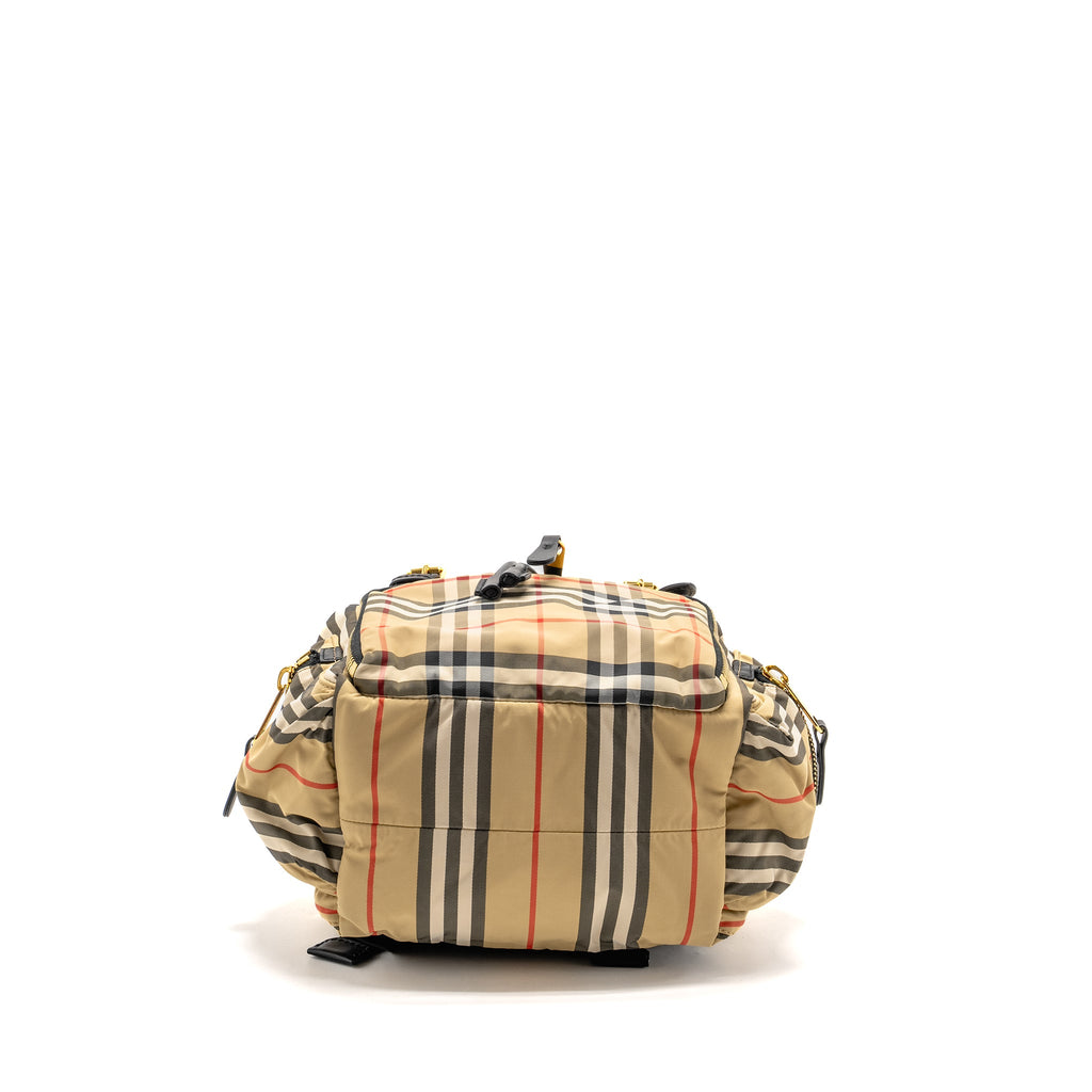 burberry-medium-backpack-nylon-multicolour-gh