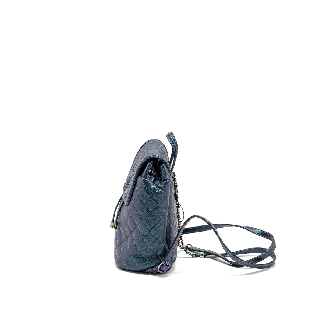 chanel-18b-filigree-backpack-caviar-iridescent-dark-turquoise-multicolour-hardware