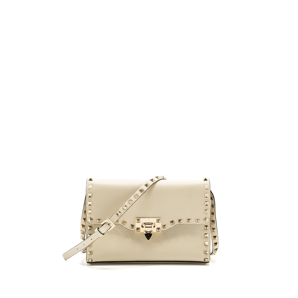 valentino-small-rockstud-crossbody-bag-grained-calfskin-light-ivory-lghw