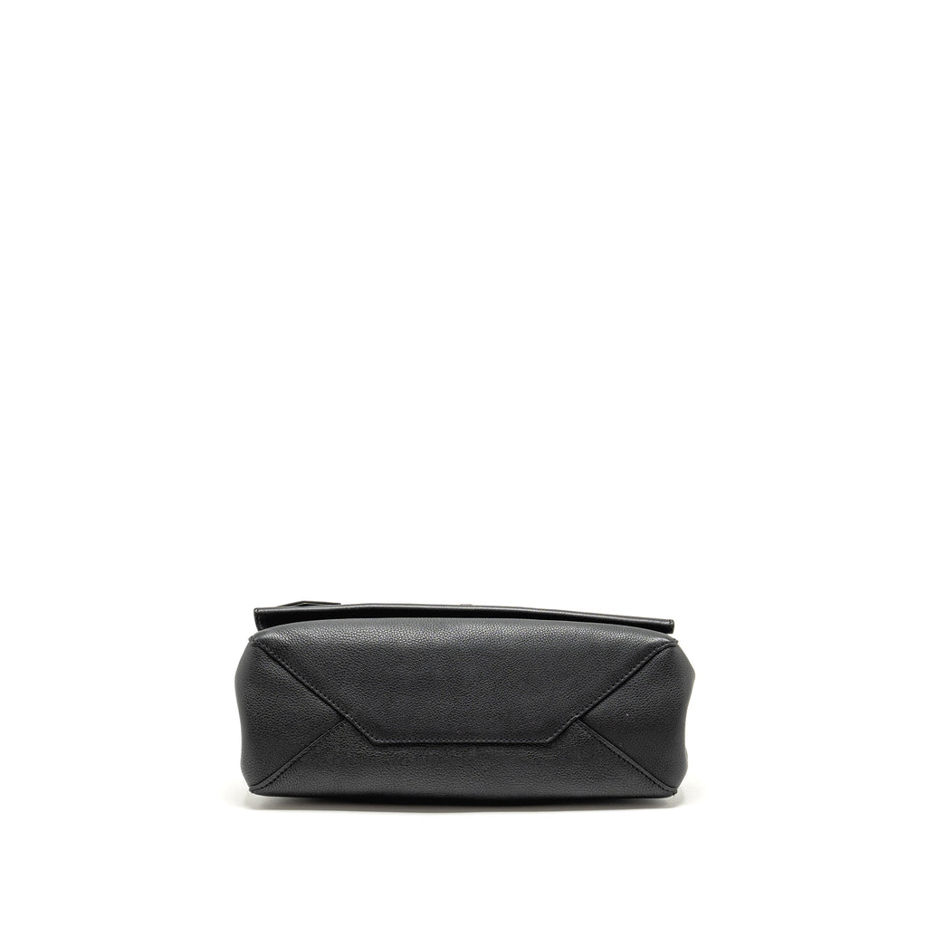 louis-vuitton-lock-me-bag-calfskin-black-shw