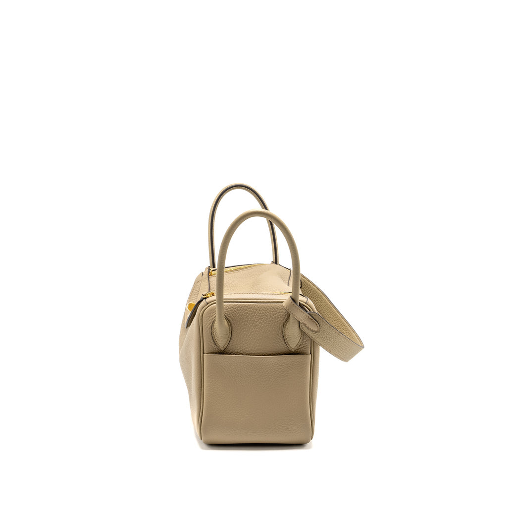 hermes-lindy-26-clemence-beige-marfa-ghw-stamp-w