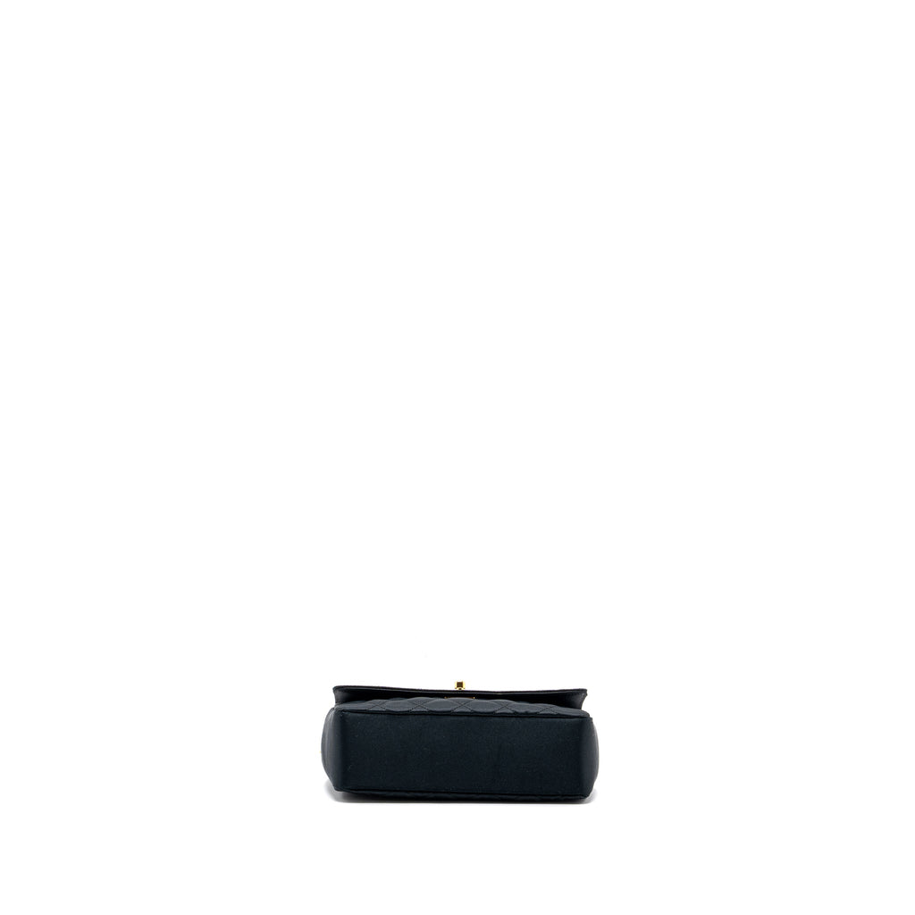 chanel-vintage-flap-bag-satin-black-ghw