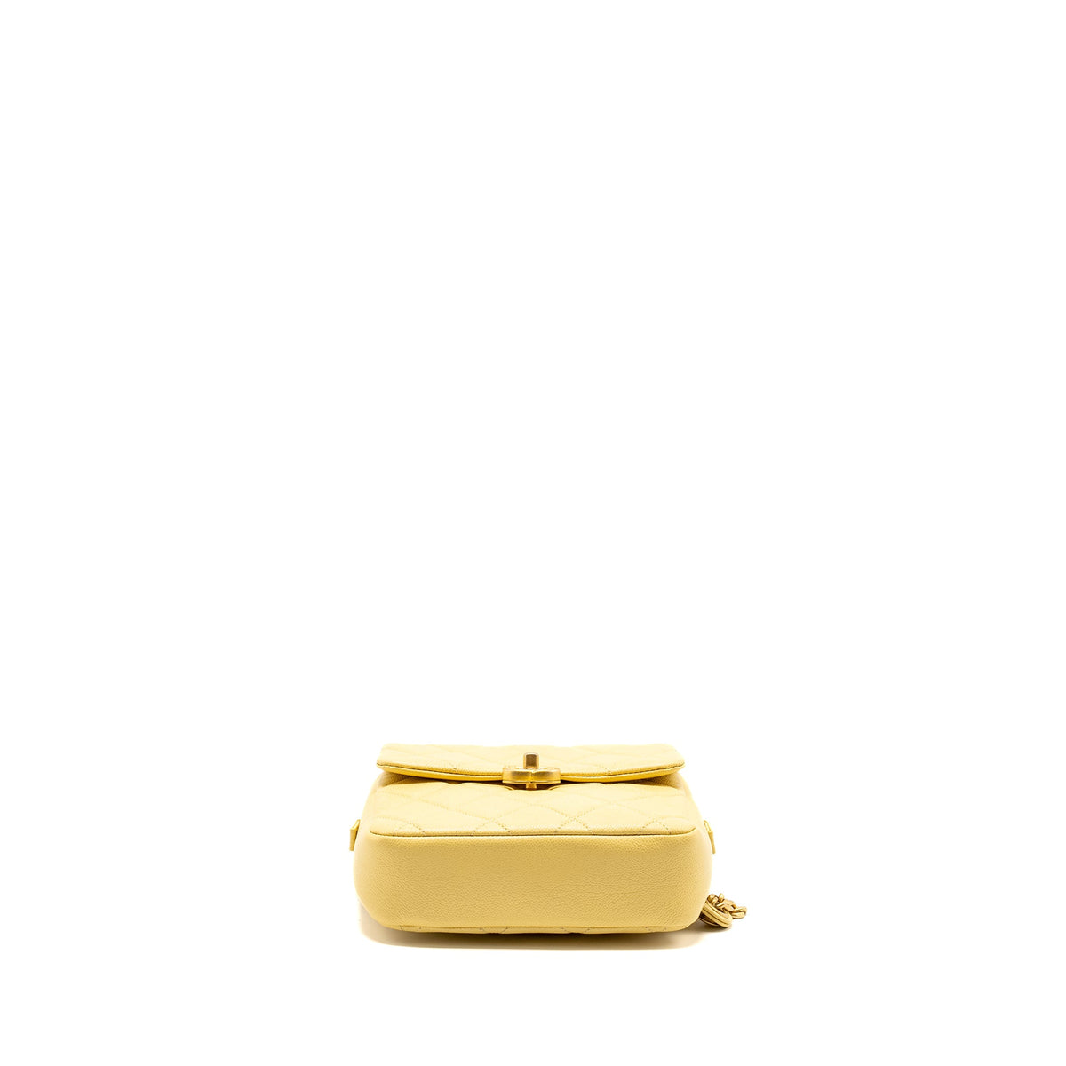 chanel-22p-quilted-flap-backpack-caviar-light-yellow-ghw-microchip-copy-1