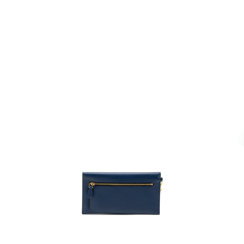 prada-saffiano-clutch-calfskin-blue-ghw