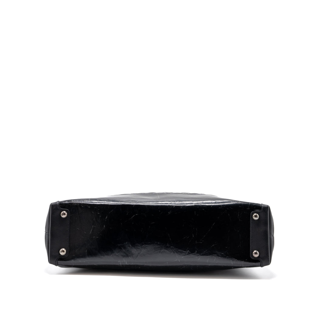 chanel-giant-zip-shopping-bag-patent-black-ruthenium-hardware-copy